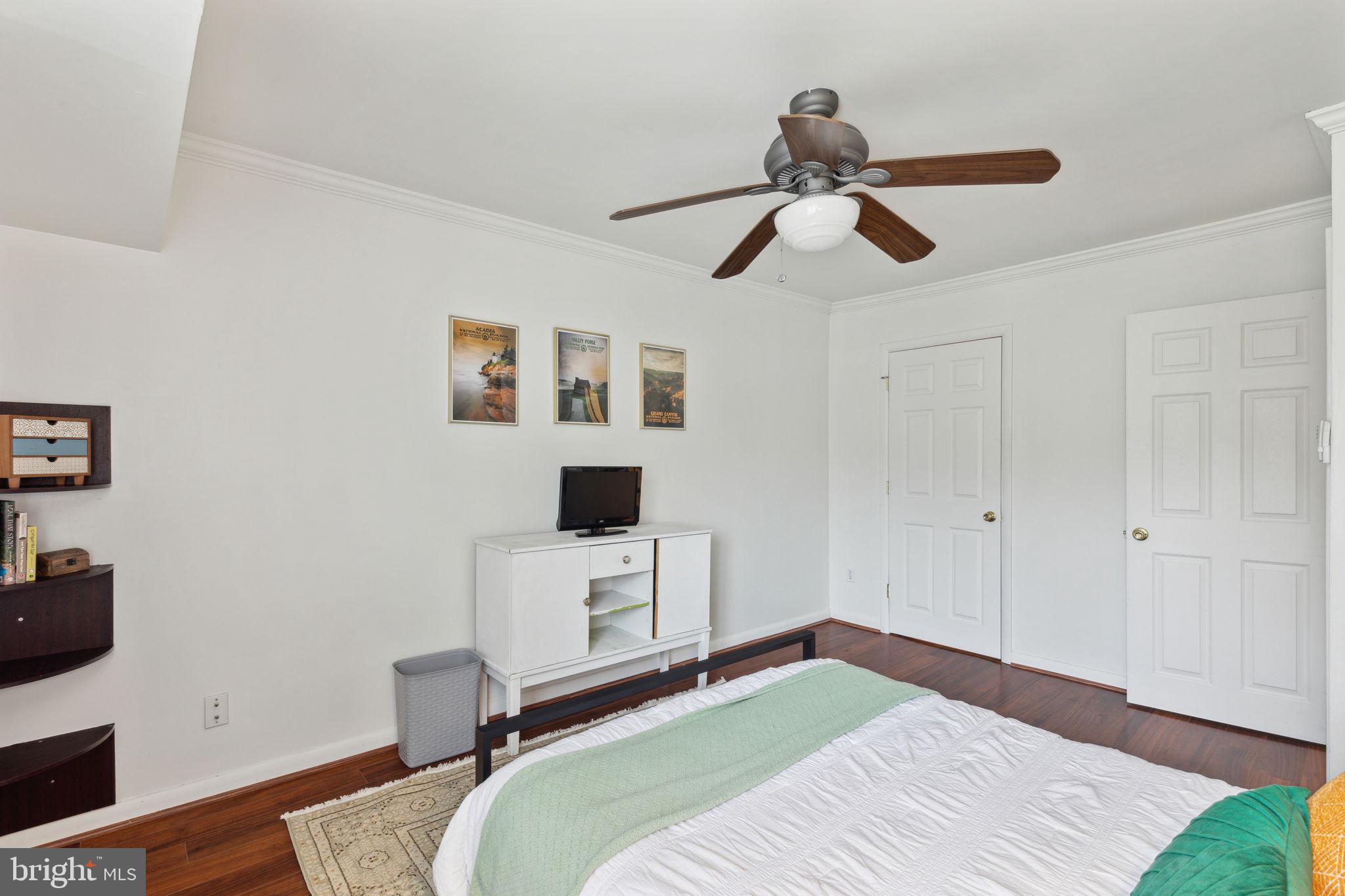 THE MEADOWS - Residential