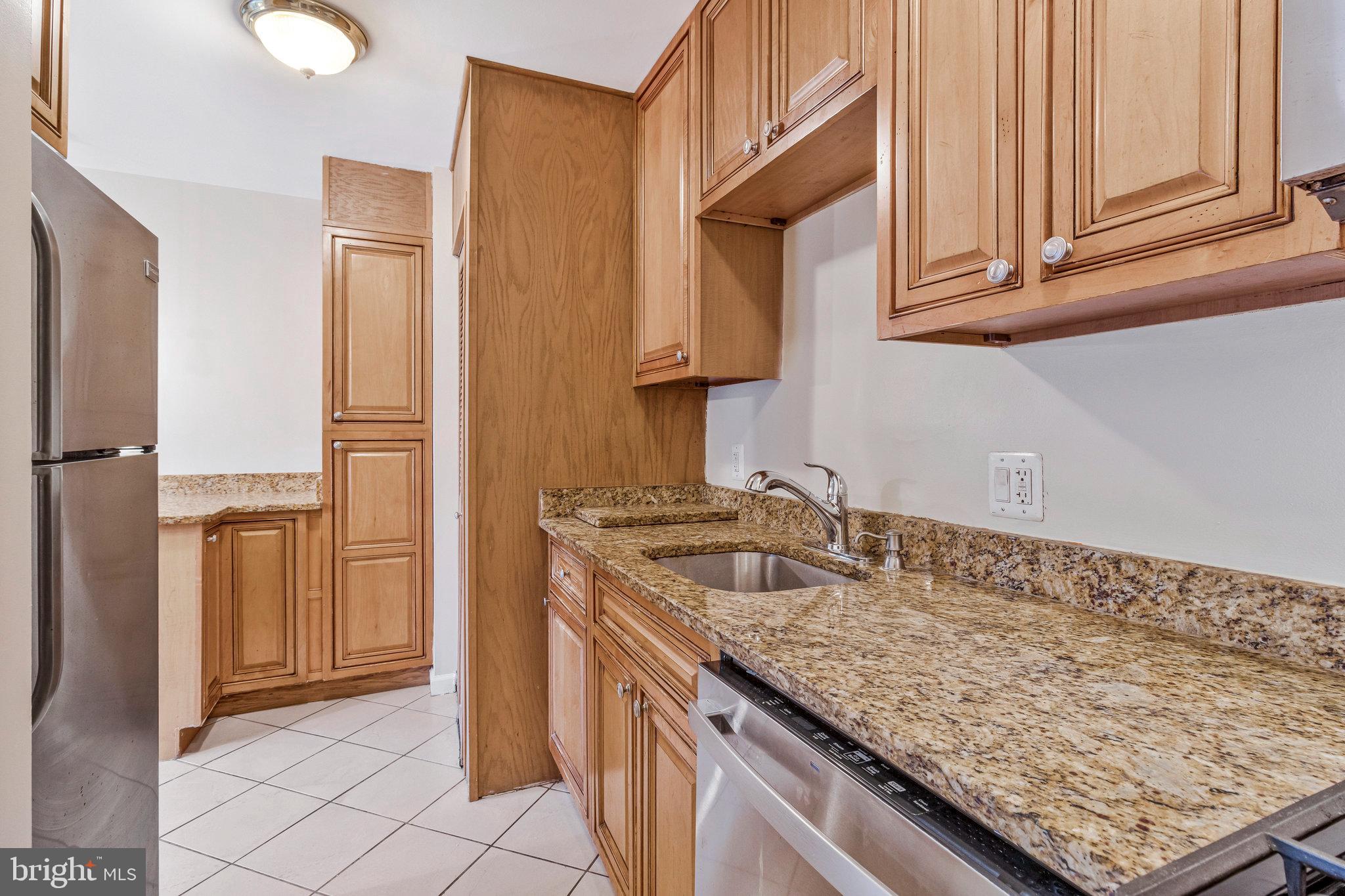 GRAND BEL MANOR - Residential