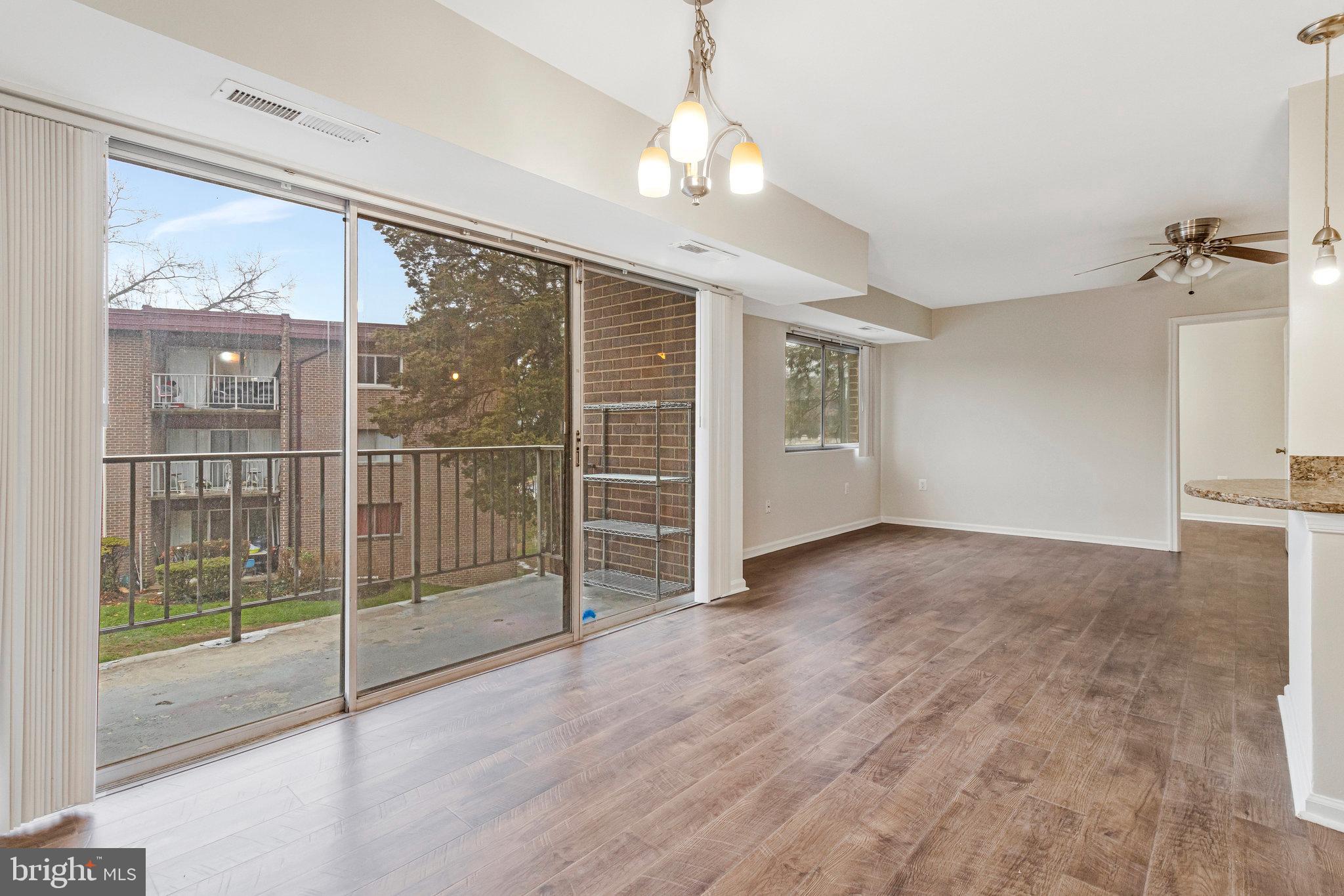 GRAND BEL MANOR - Residential