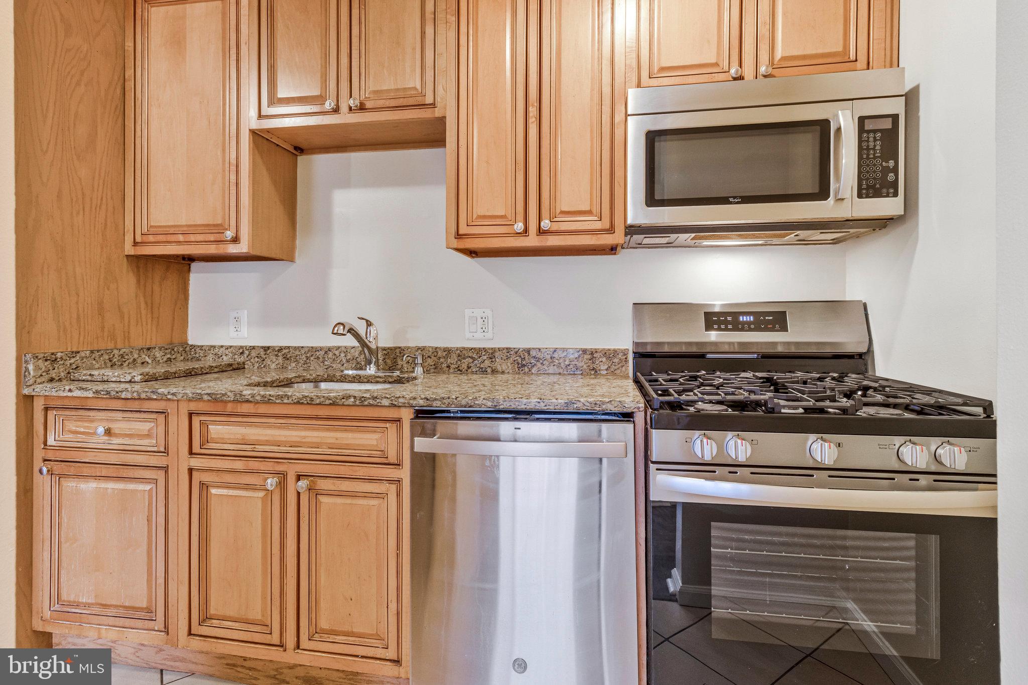 GRAND BEL MANOR - Residential