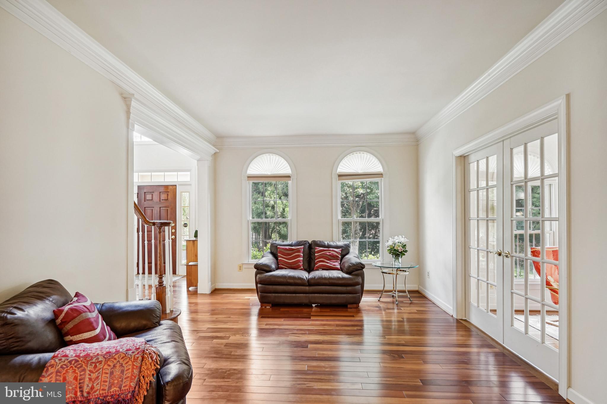 ASHLAWN HILL - Residential