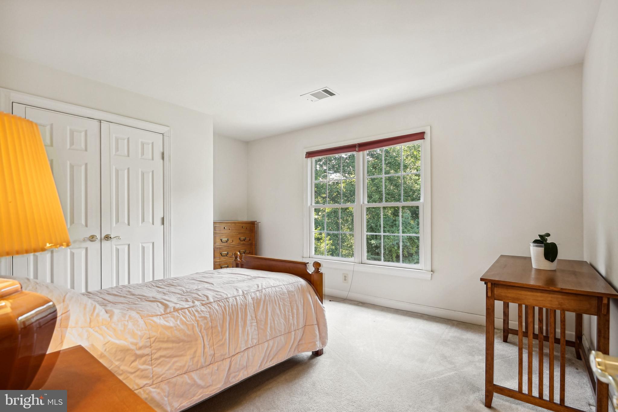 ASHLAWN HILL - Residential