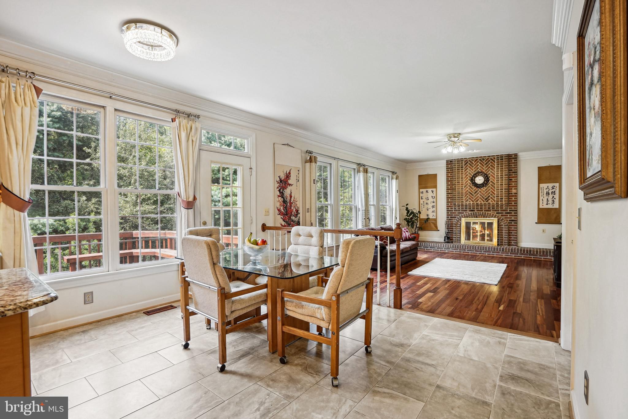 ASHLAWN HILL - Residential