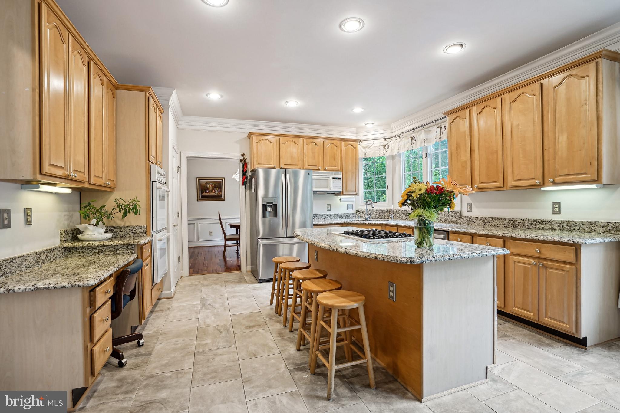 ASHLAWN HILL - Residential