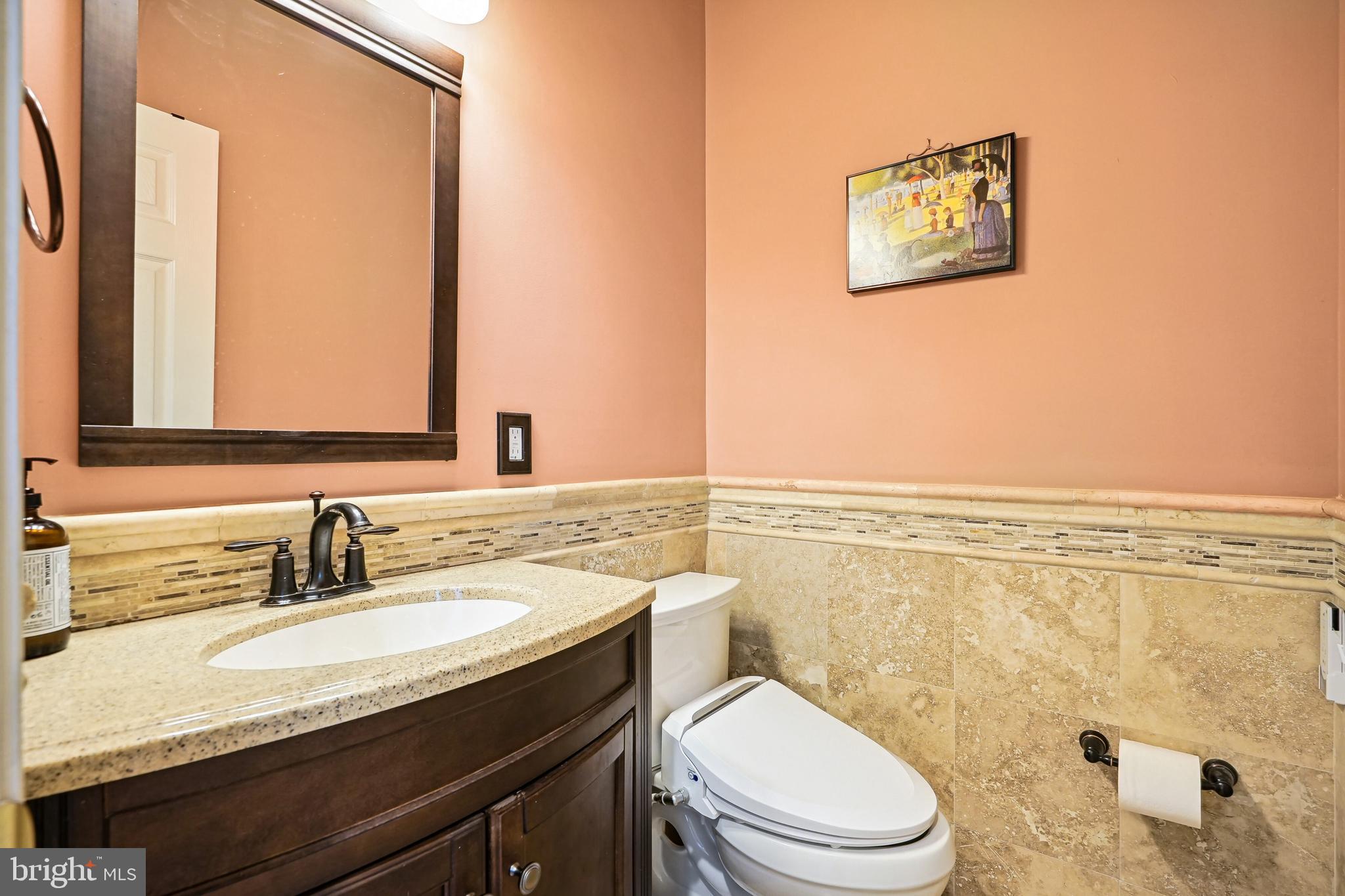 ASHLAWN HILL - Residential