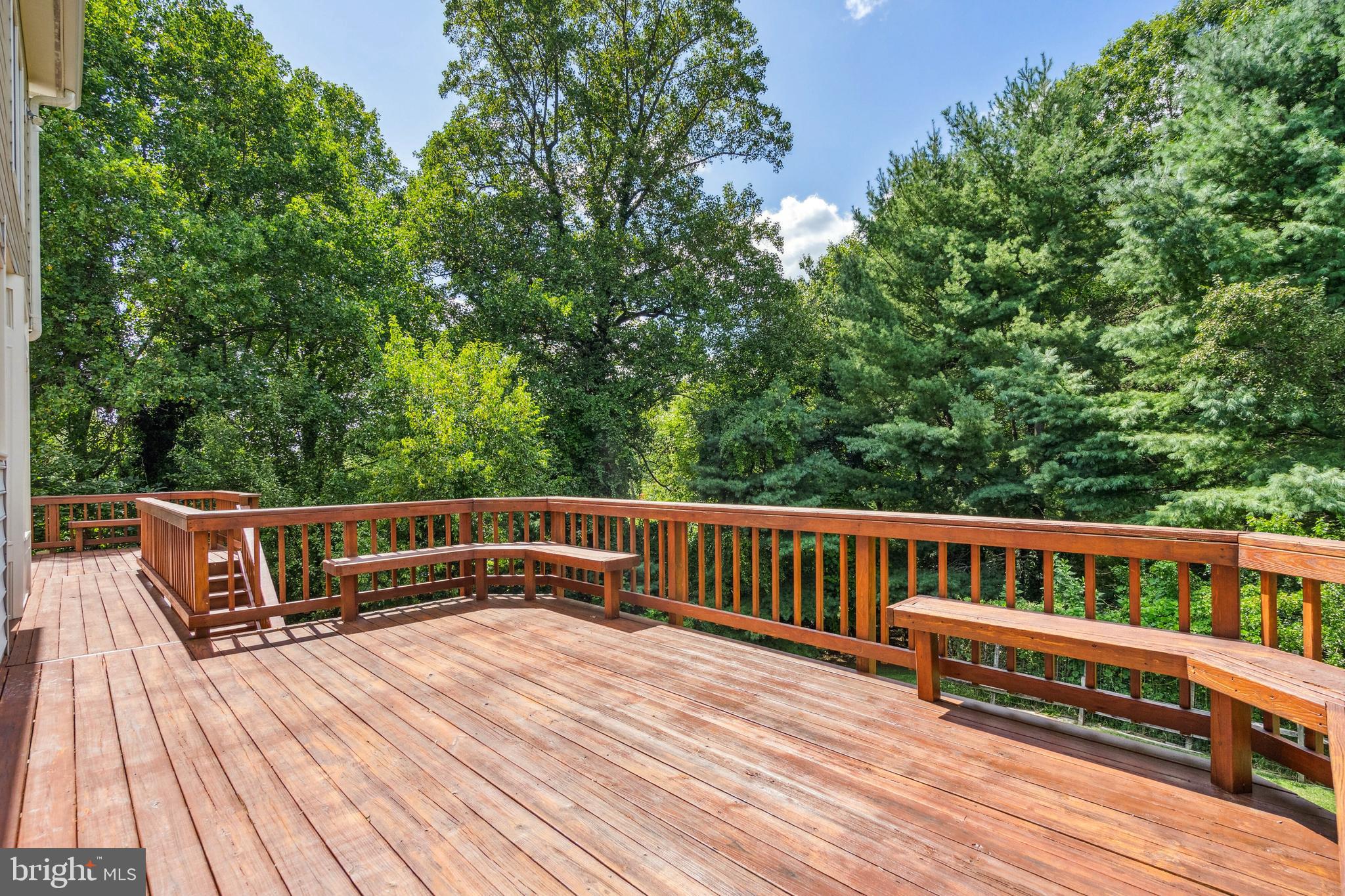 ASHLAWN HILL - Residential