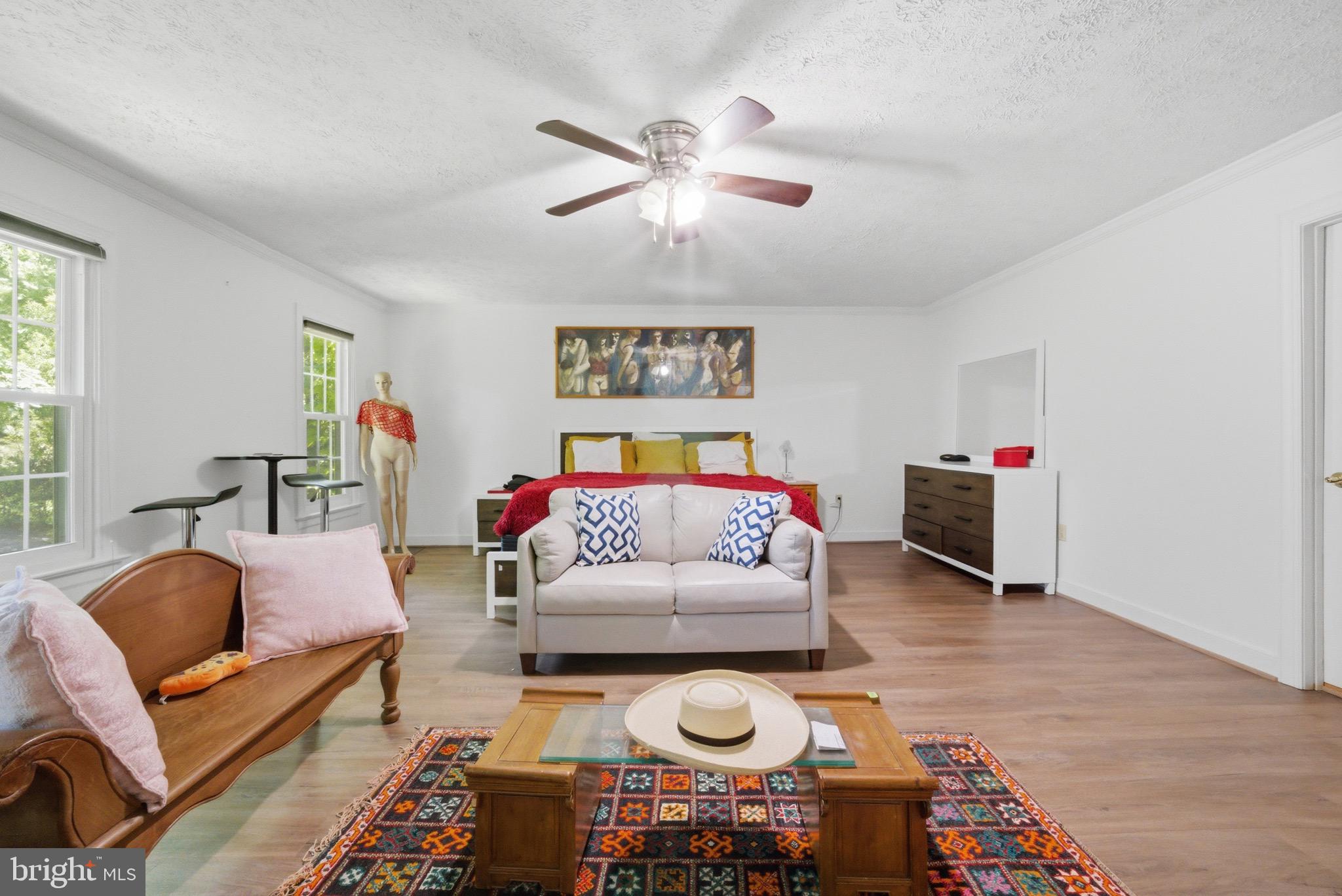 HANOVER GROVE - Residential