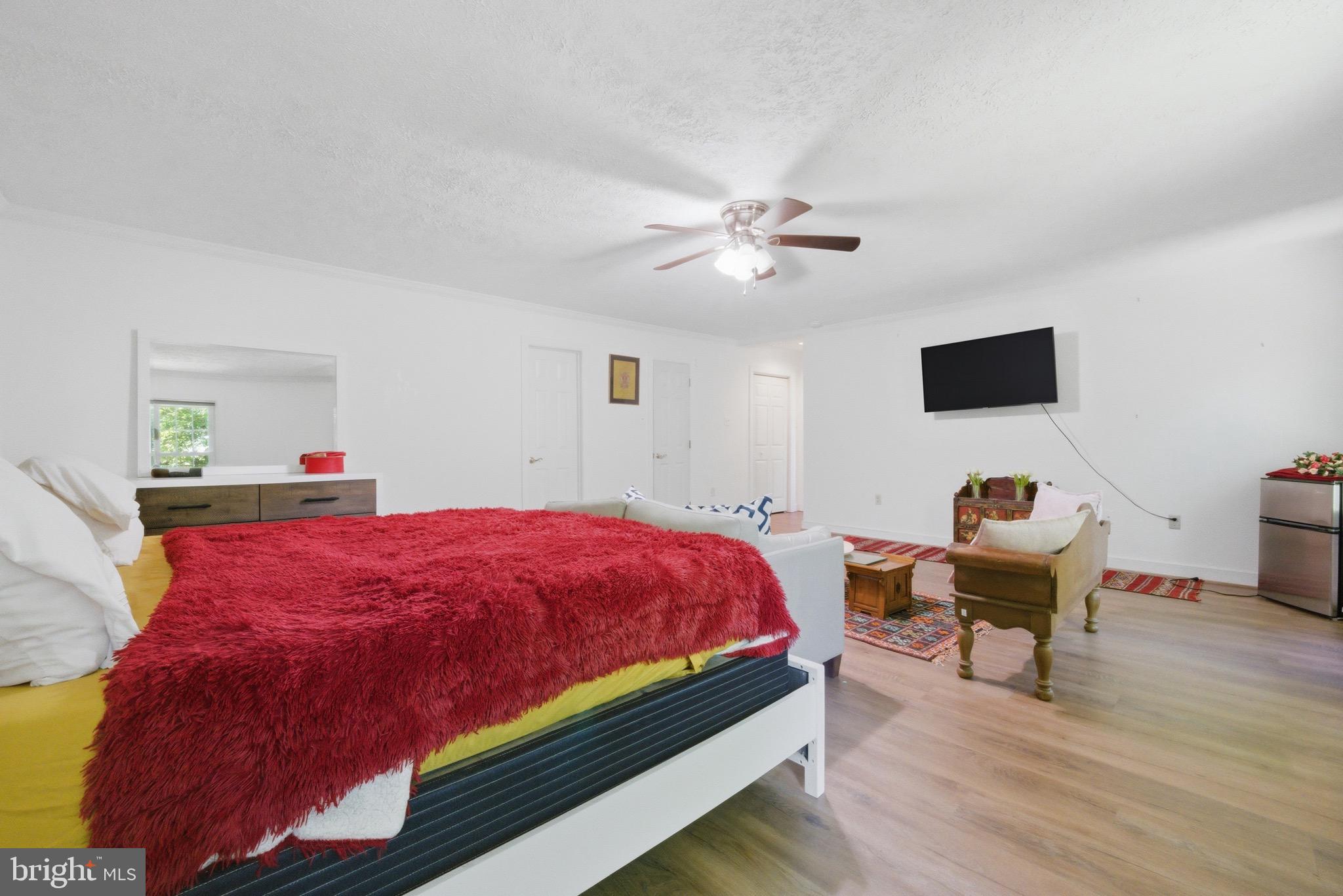 HANOVER GROVE - Residential