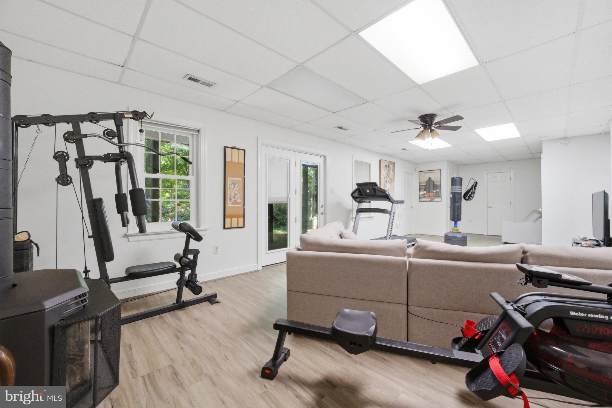 HANOVER GROVE - Residential