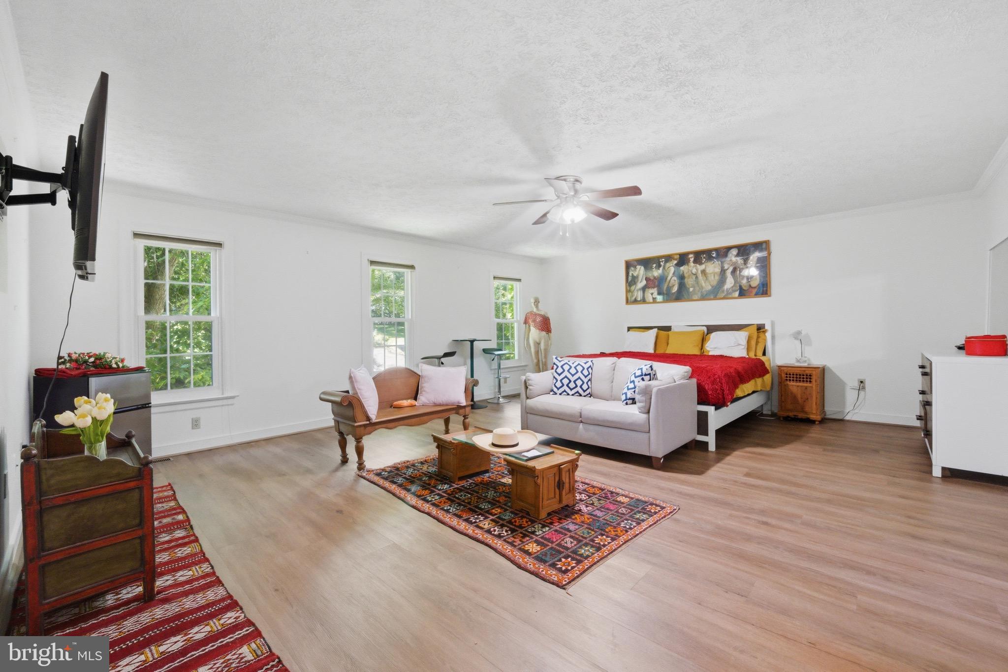 HANOVER GROVE - Residential