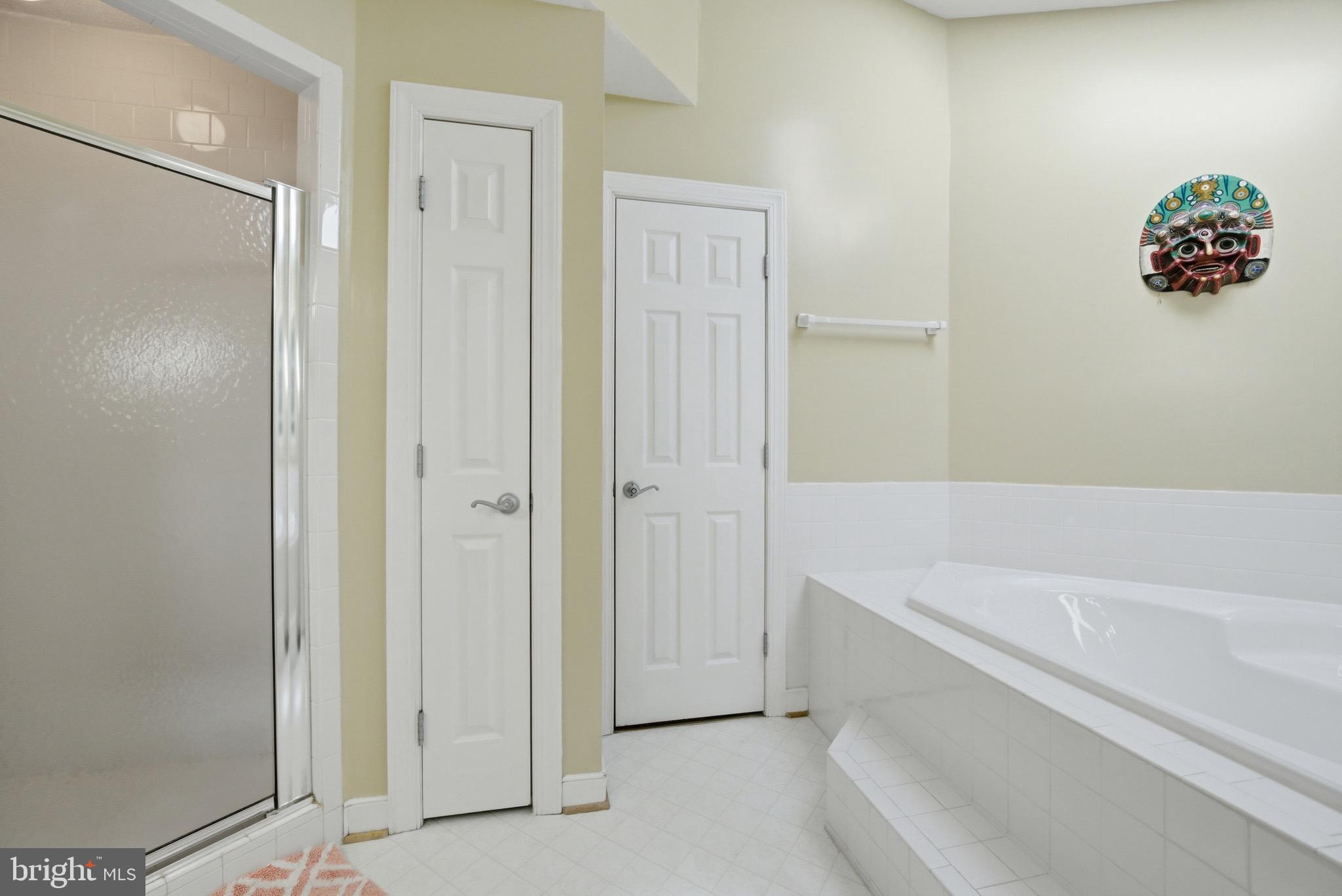HANOVER GROVE - Residential