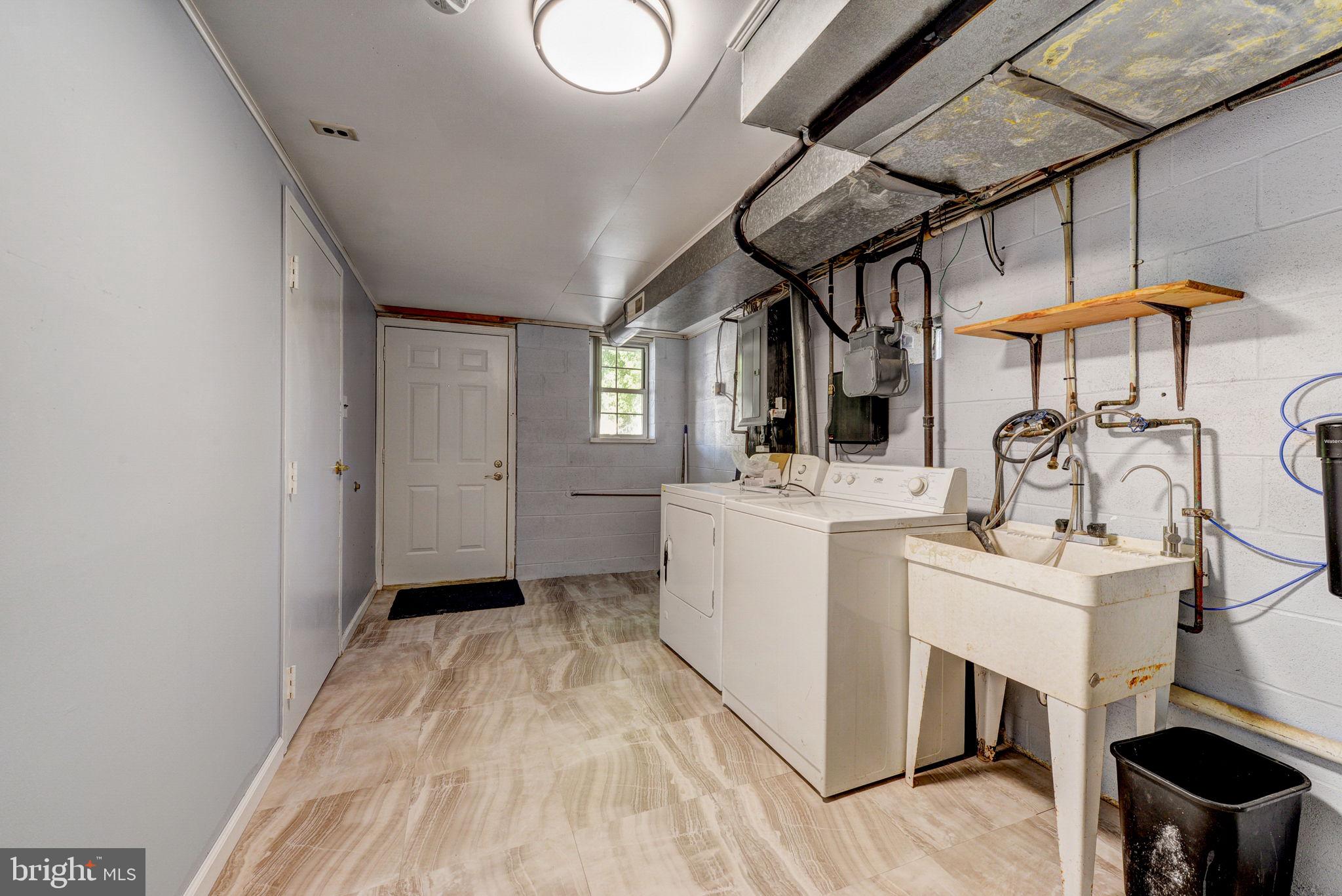 RHAWNHURST - Residential