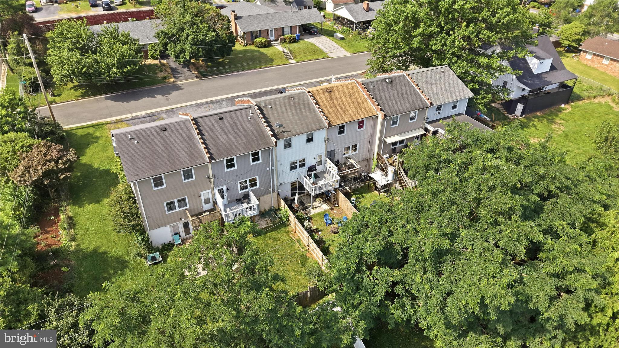 132 SCOTT STREET