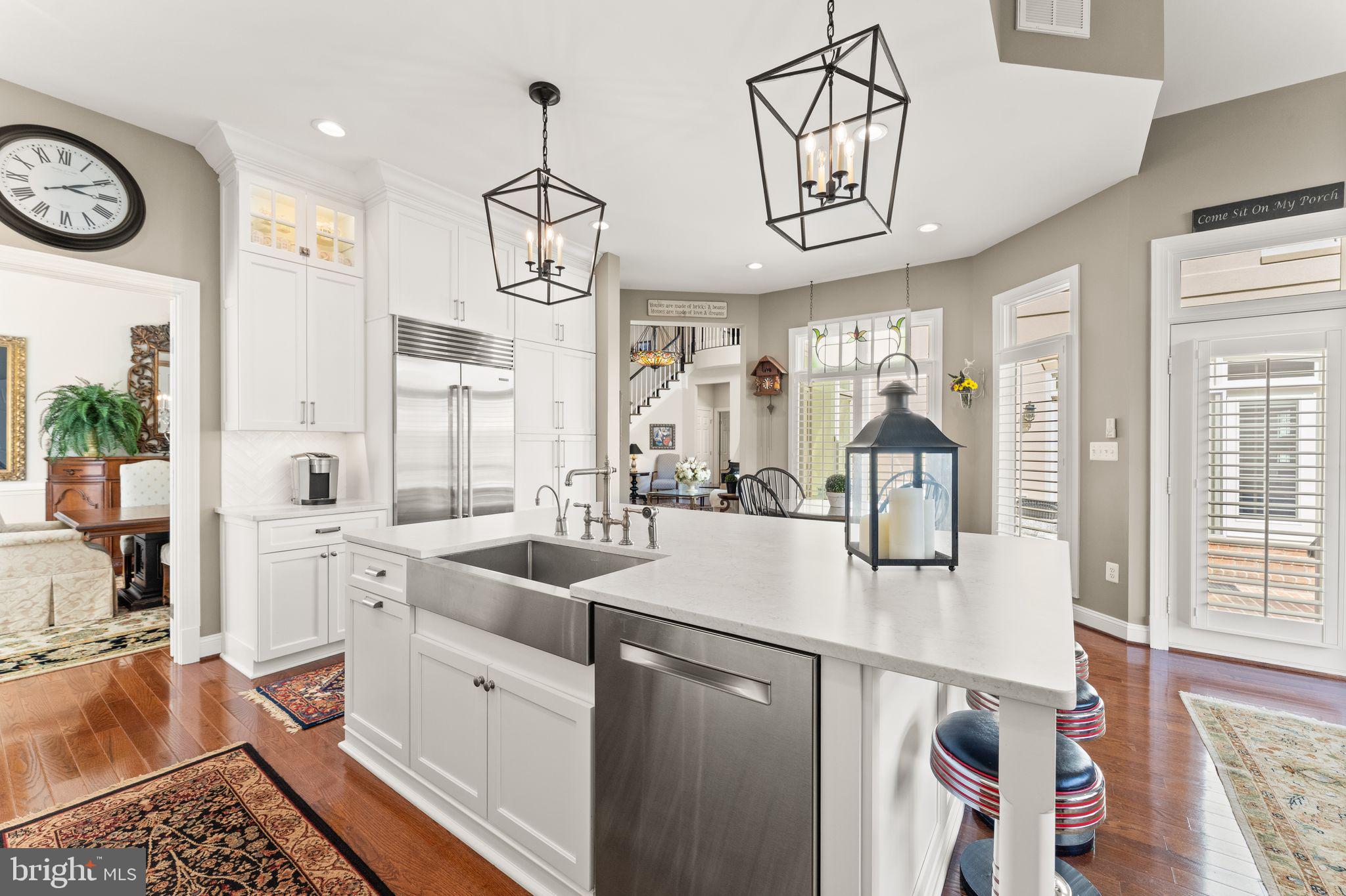 RIVER CREEK - Residential