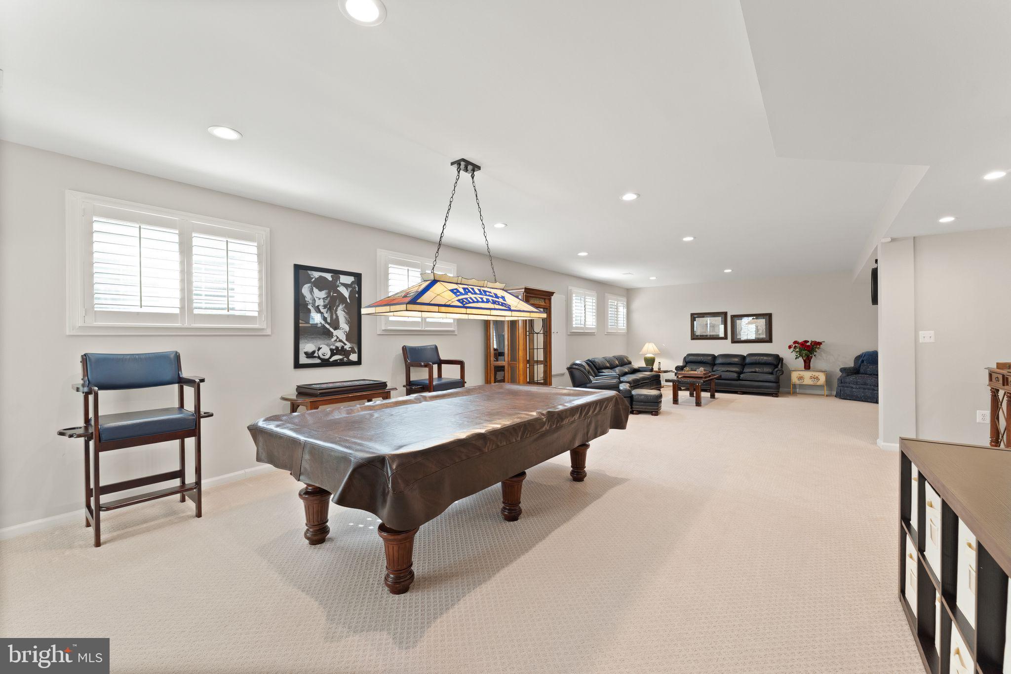 RIVER CREEK - Residential