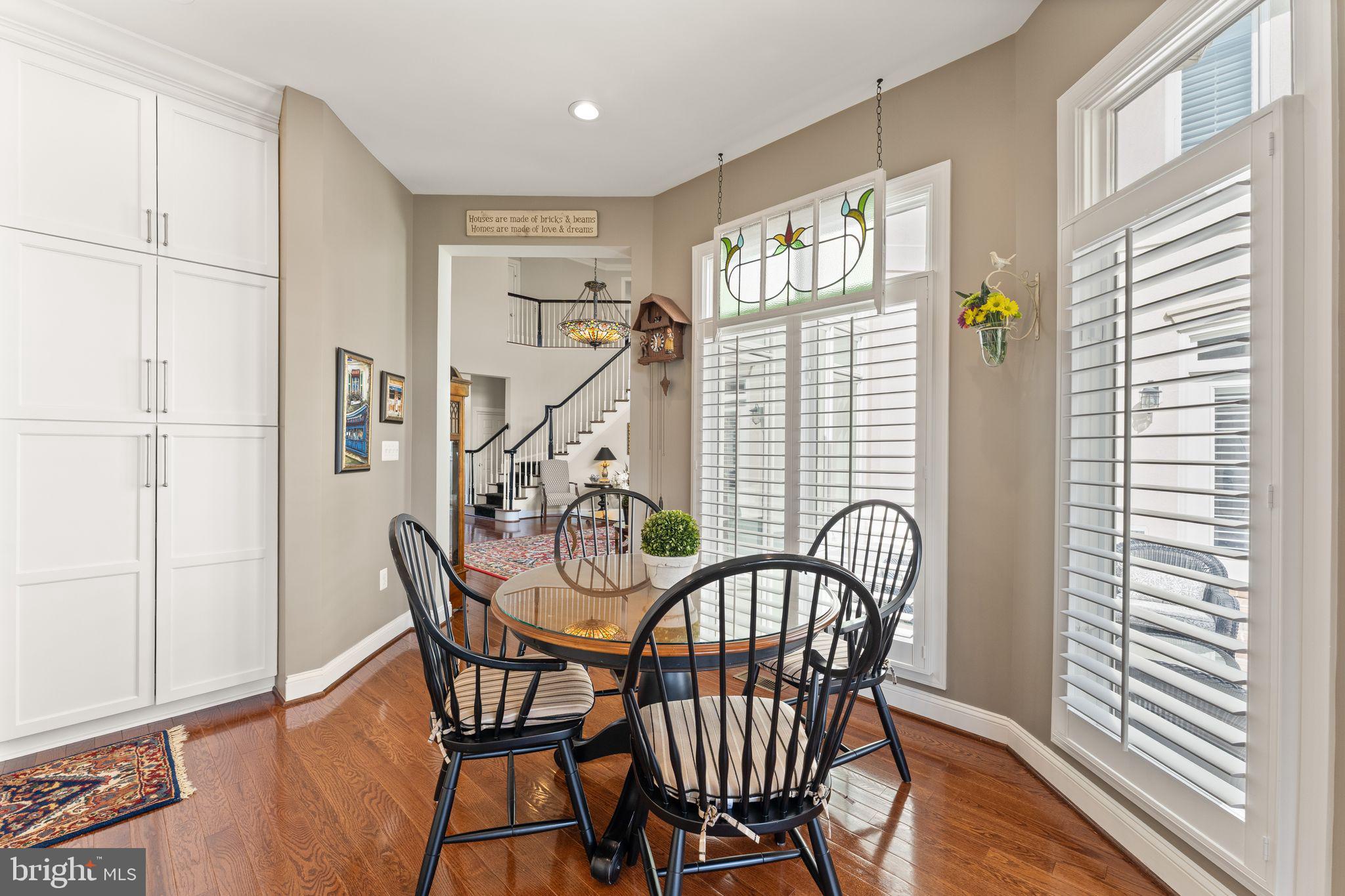 RIVER CREEK - Residential