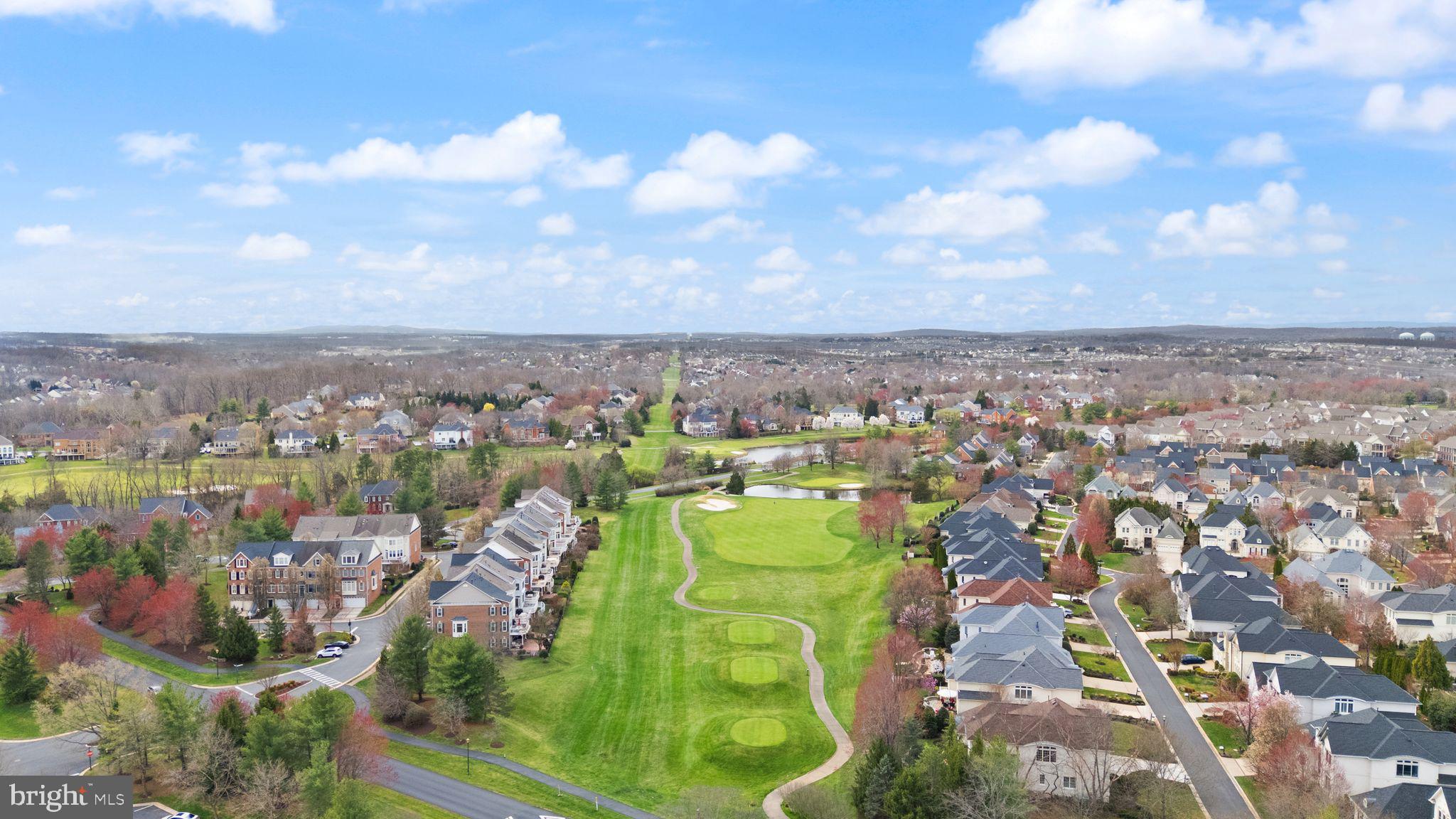 RIVER CREEK - Residential