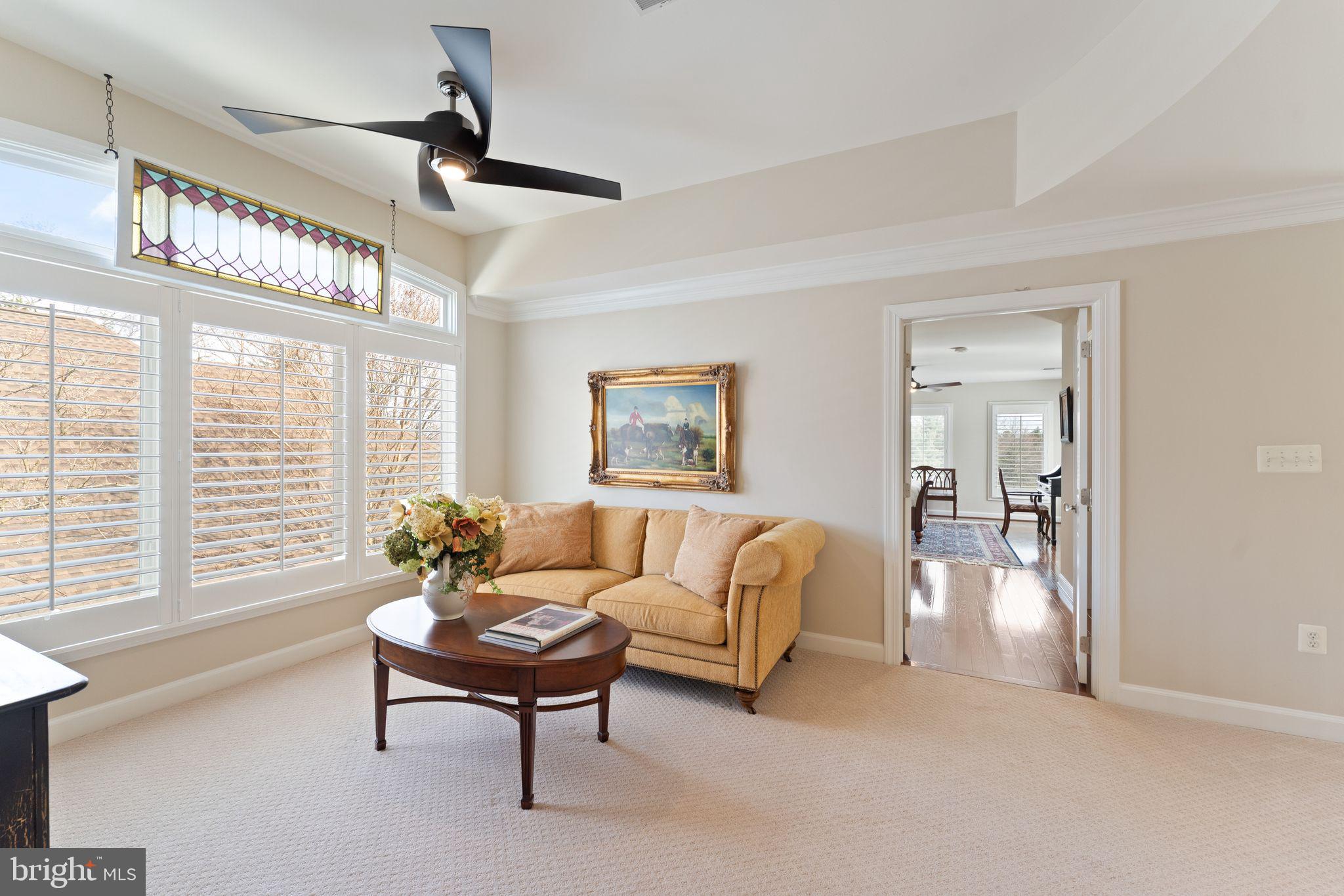 RIVER CREEK - Residential