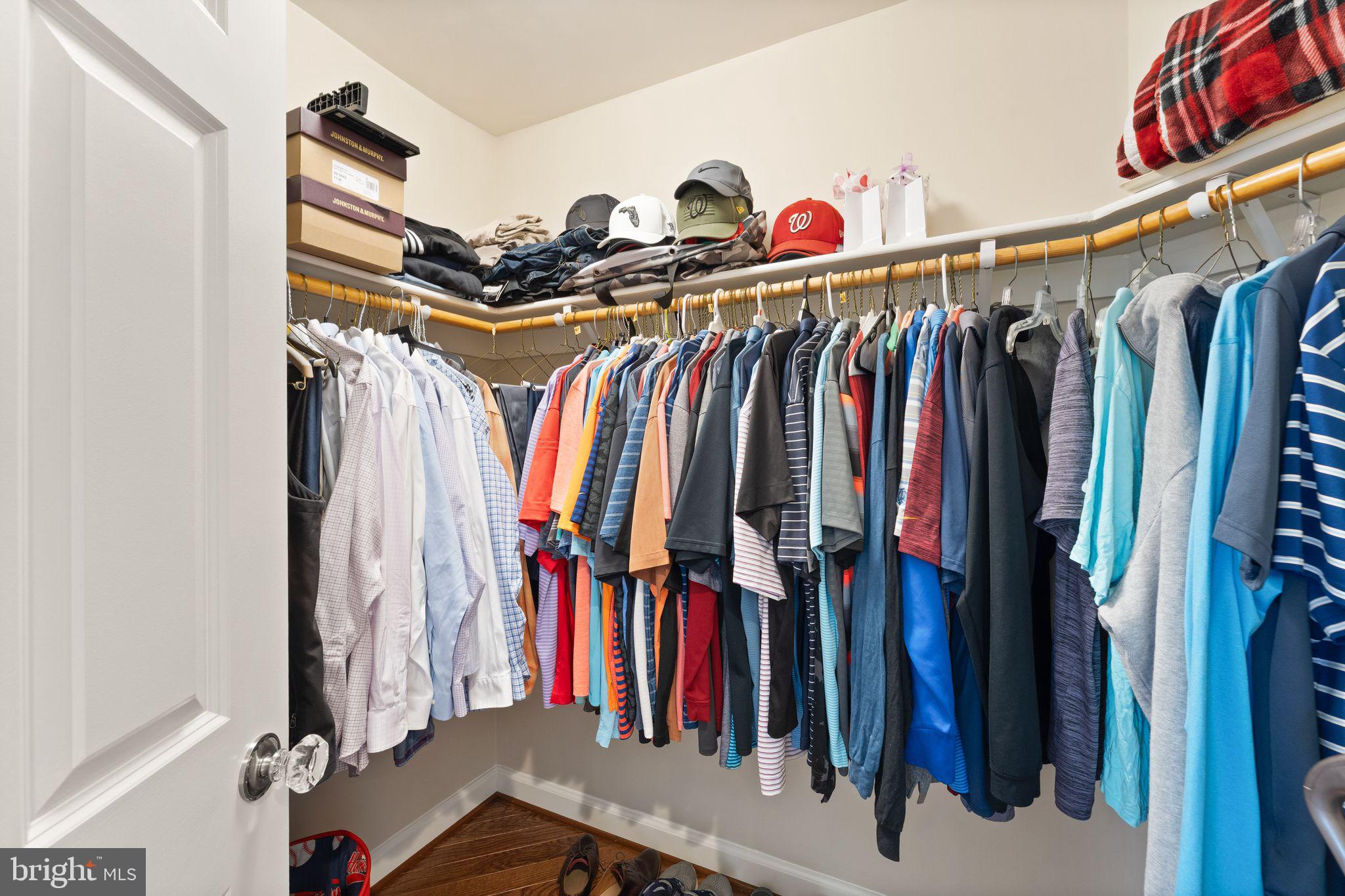 RIVER CREEK - Residential