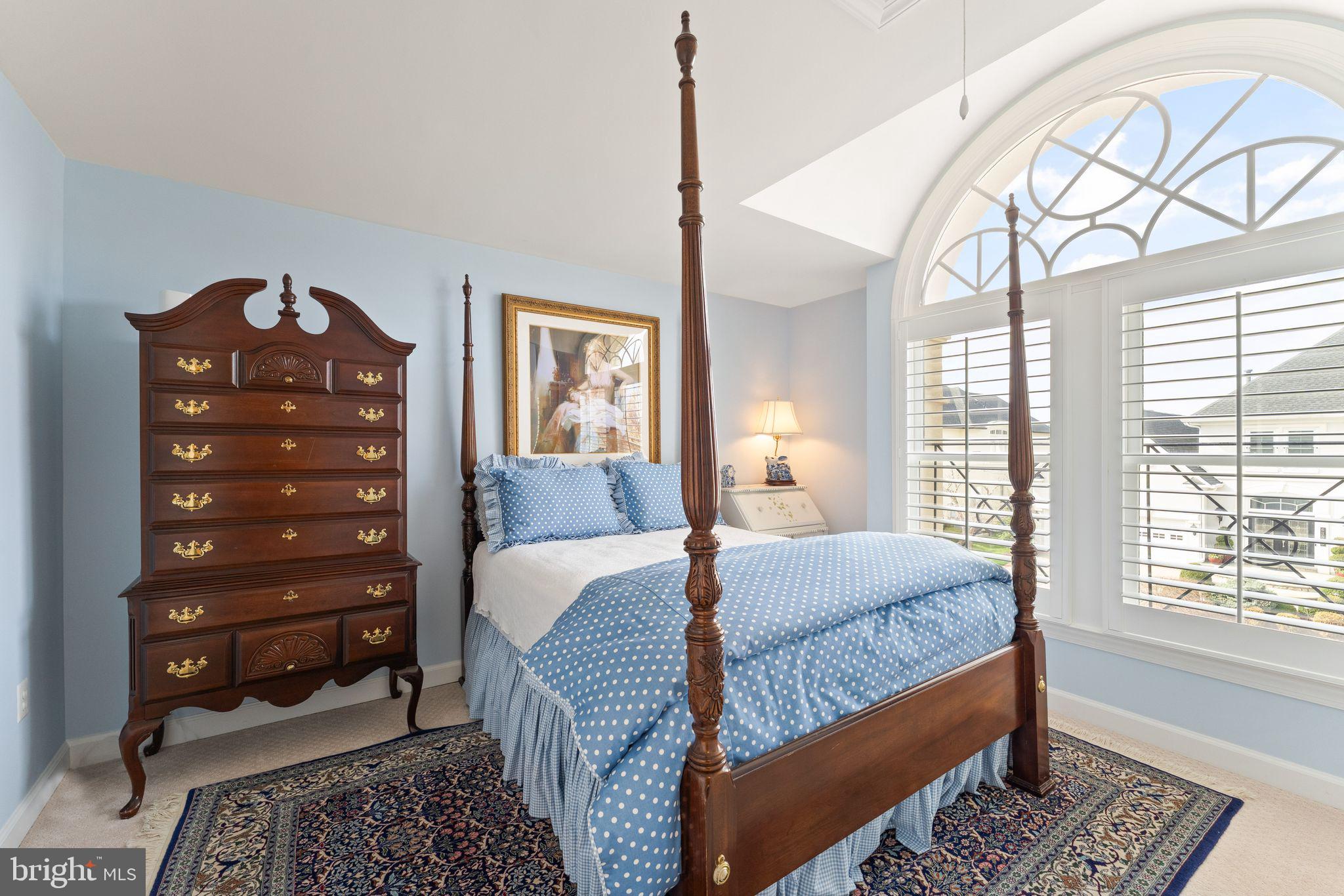 RIVER CREEK - Residential