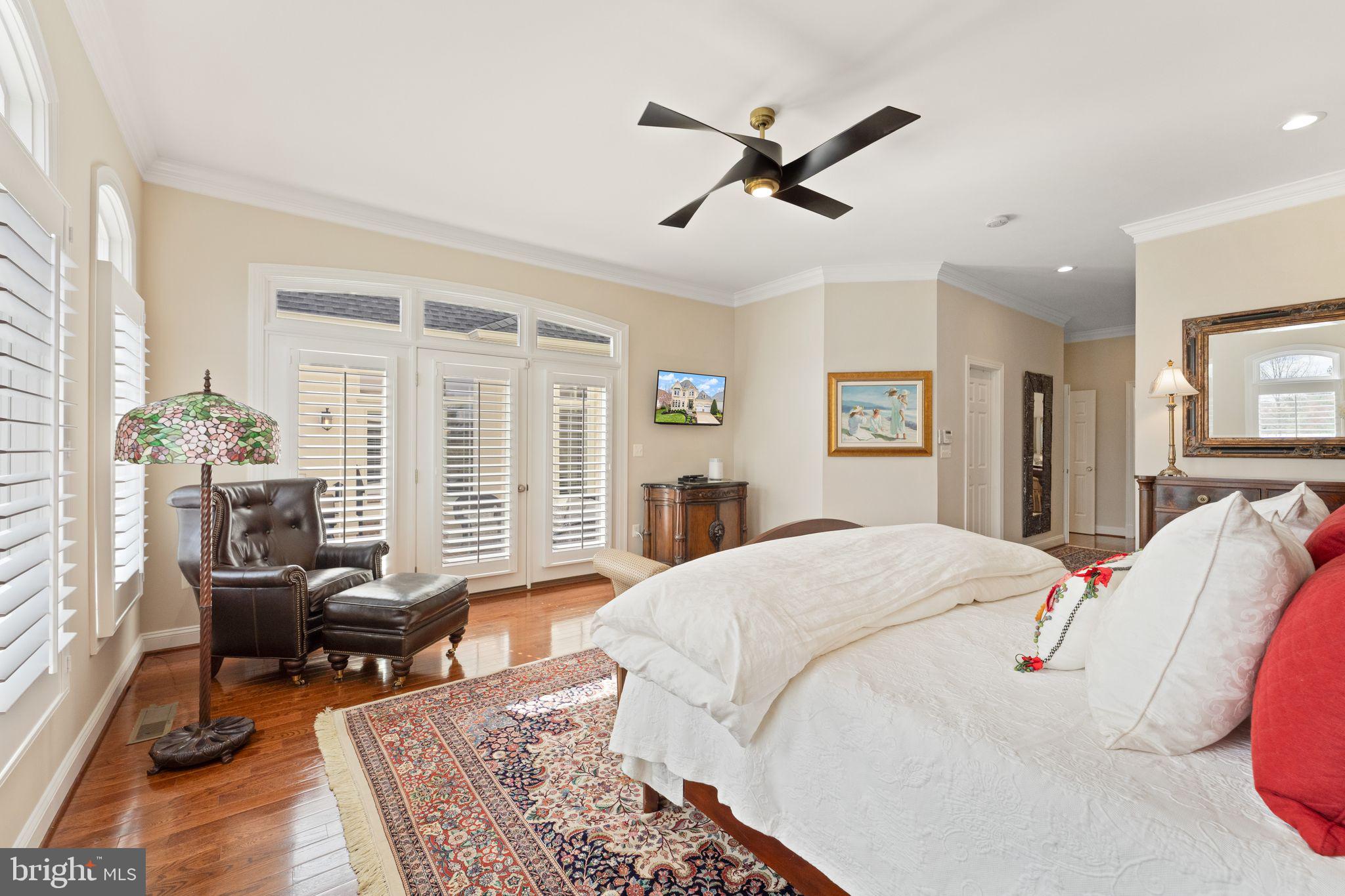 RIVER CREEK - Residential