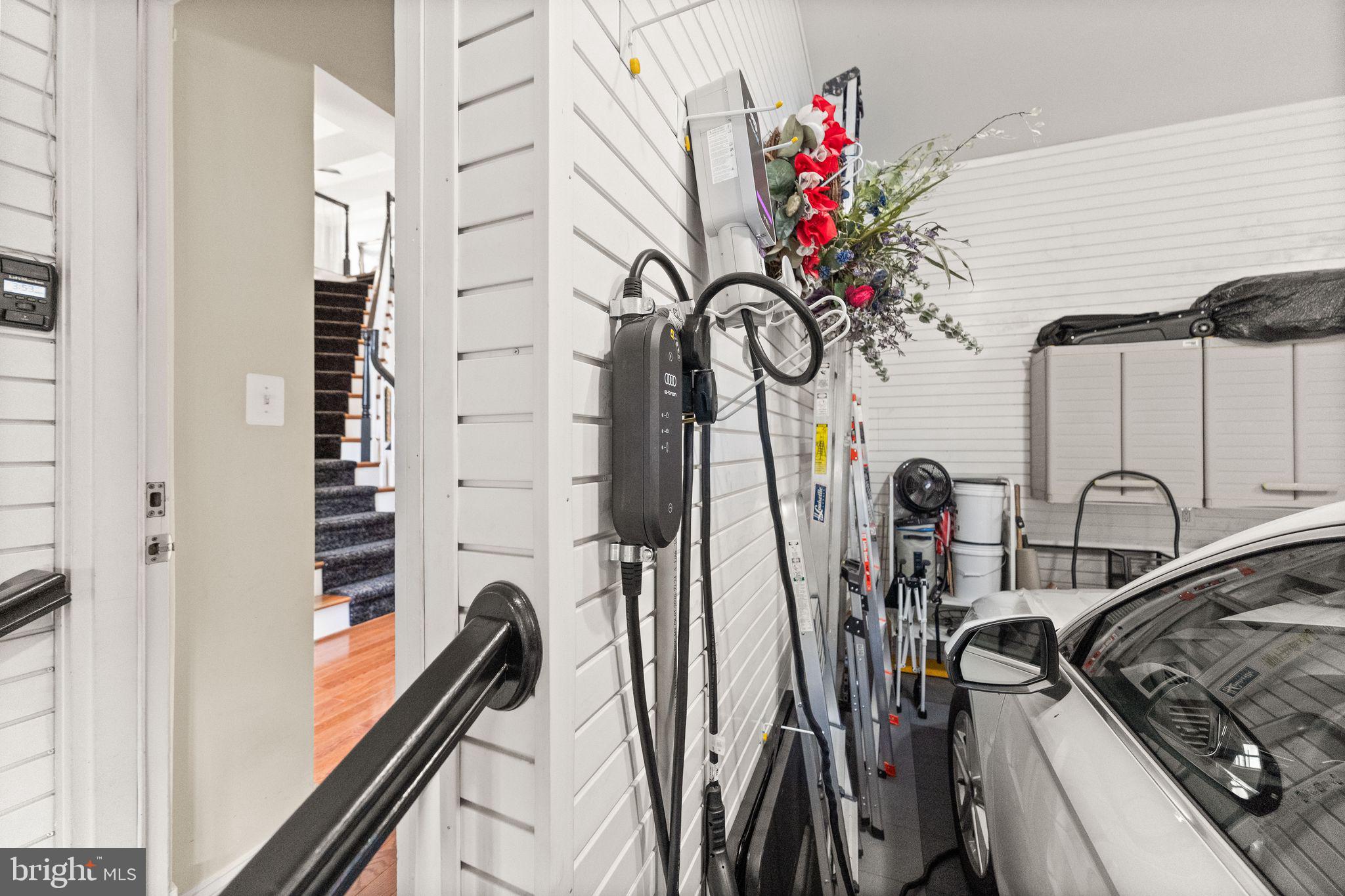 RIVER CREEK - Residential