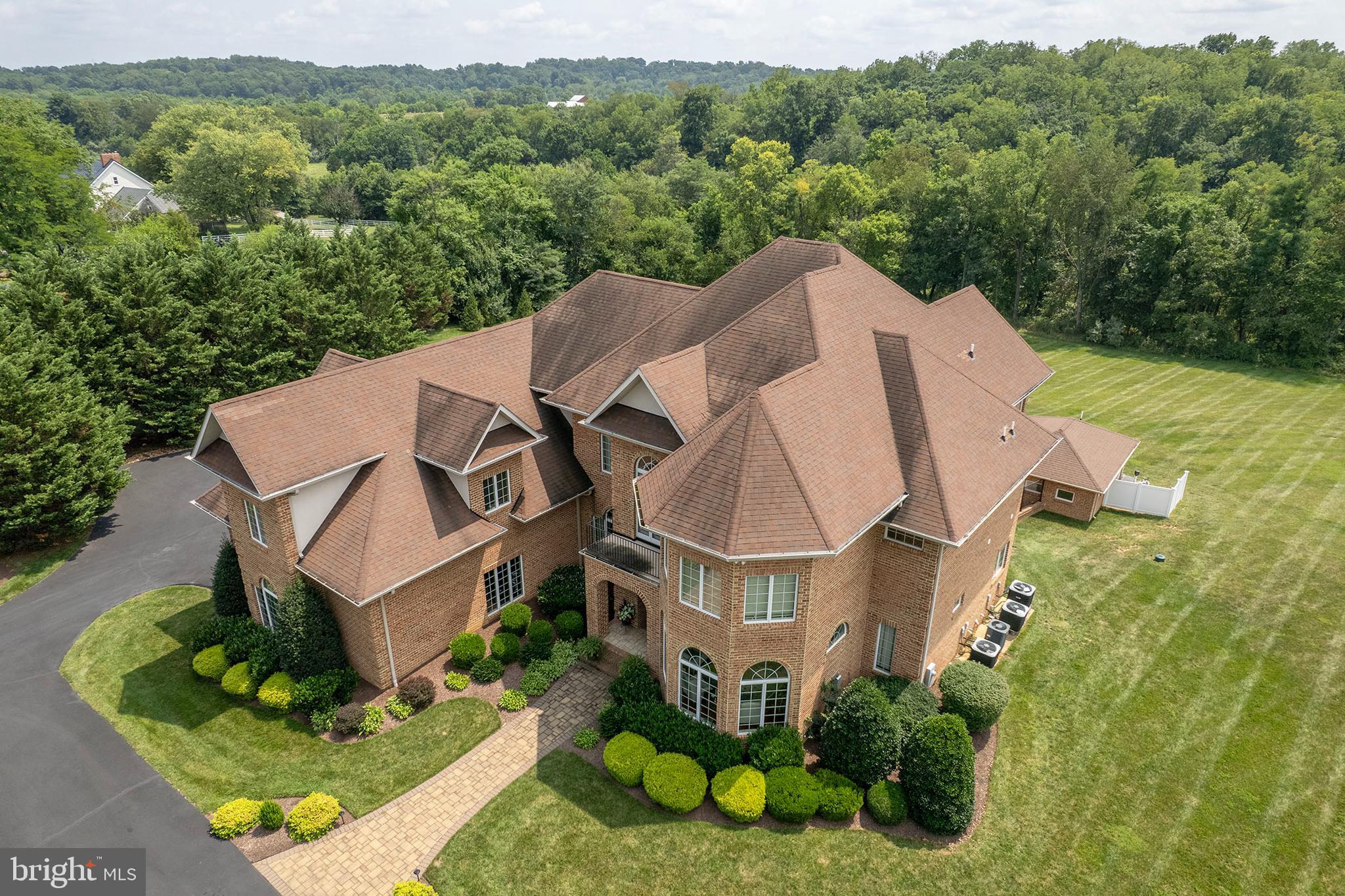 1950 JONES ROAD