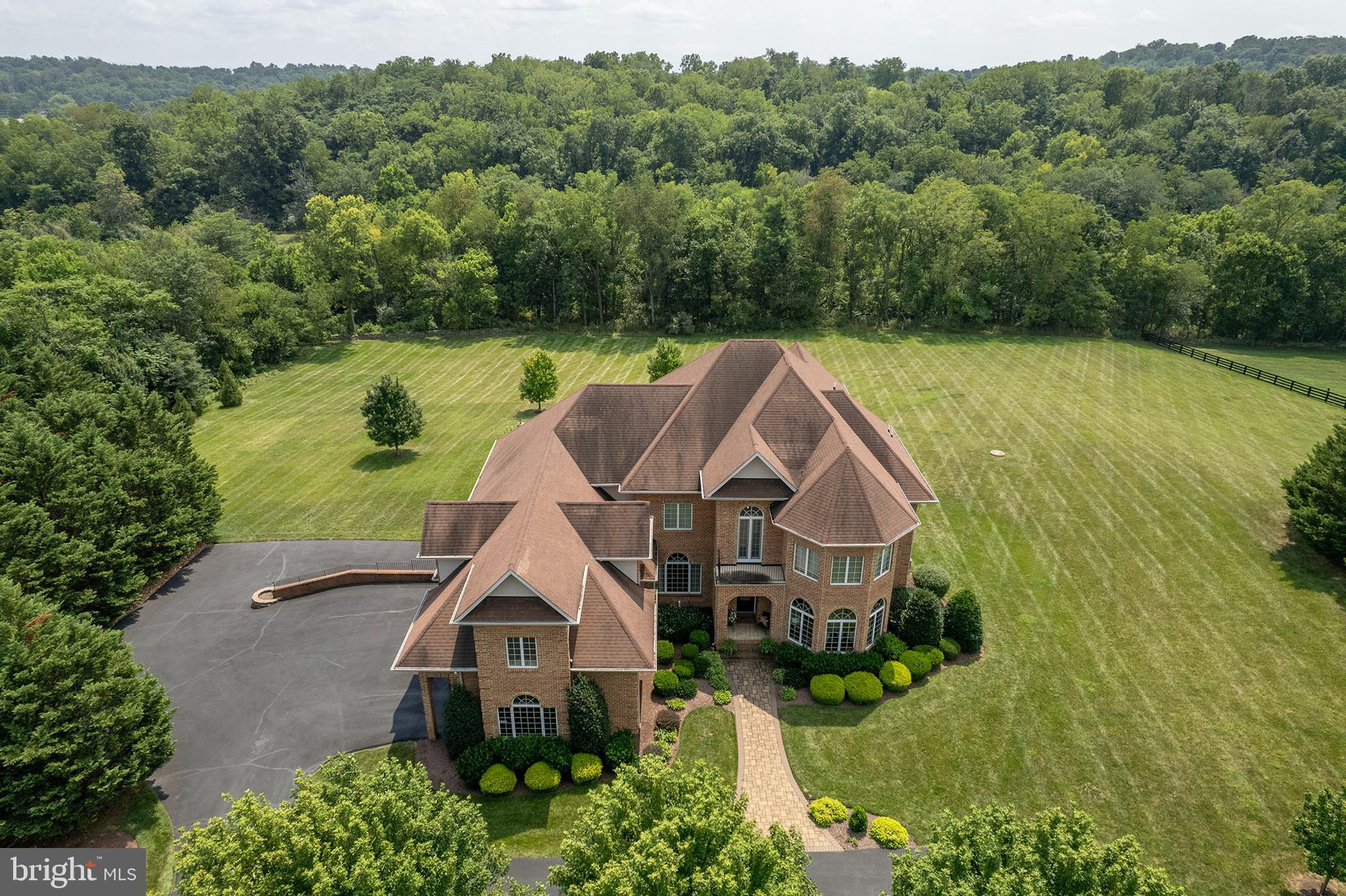 1950 JONES ROAD