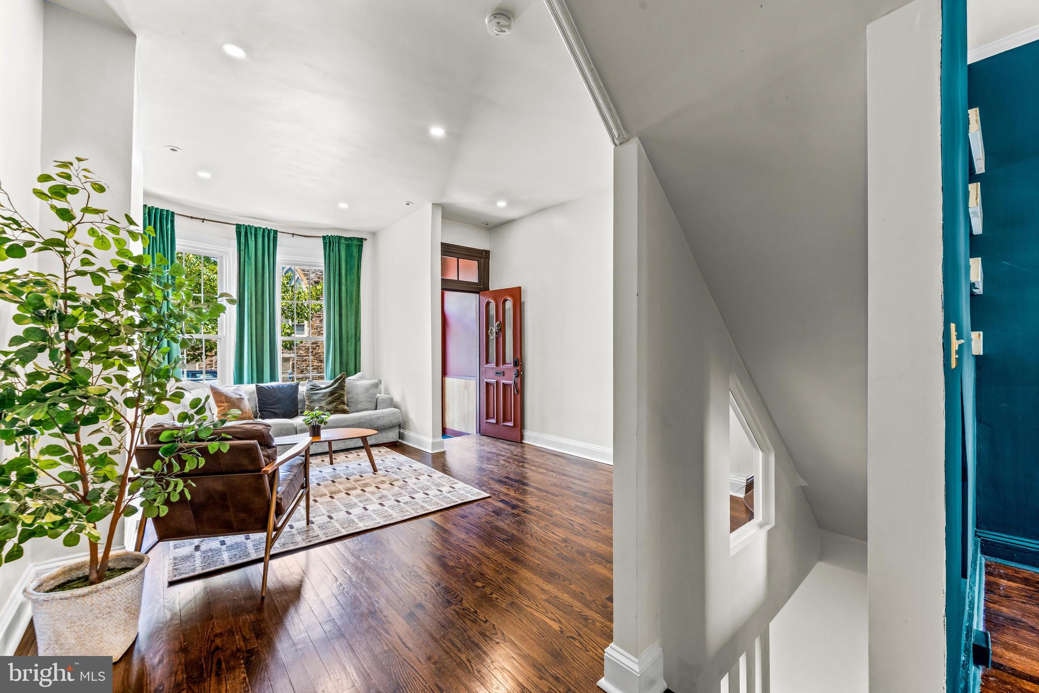 HAMPDEN HISTORIC DISTRICT - Residential