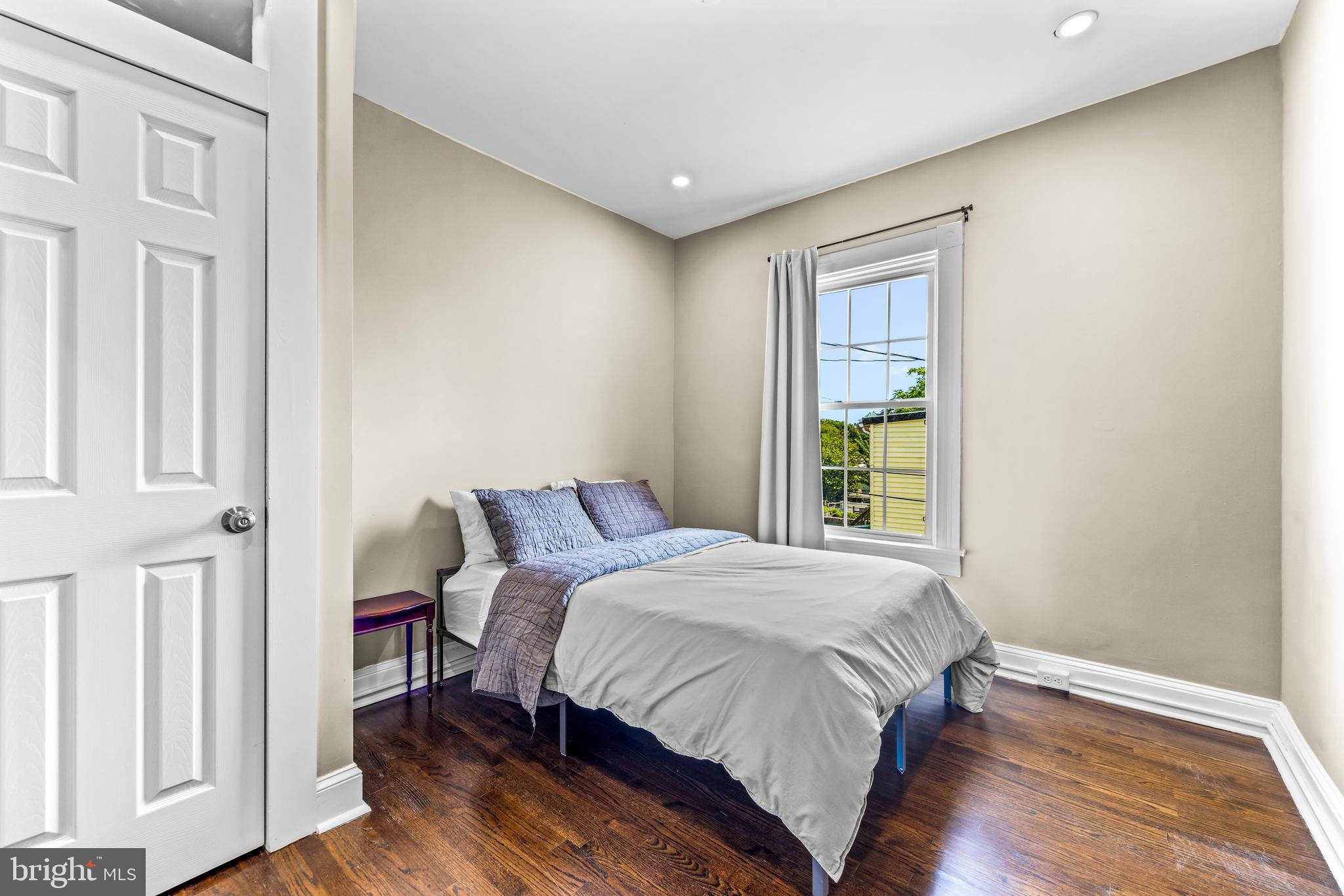 HAMPDEN HISTORIC DISTRICT - Residential