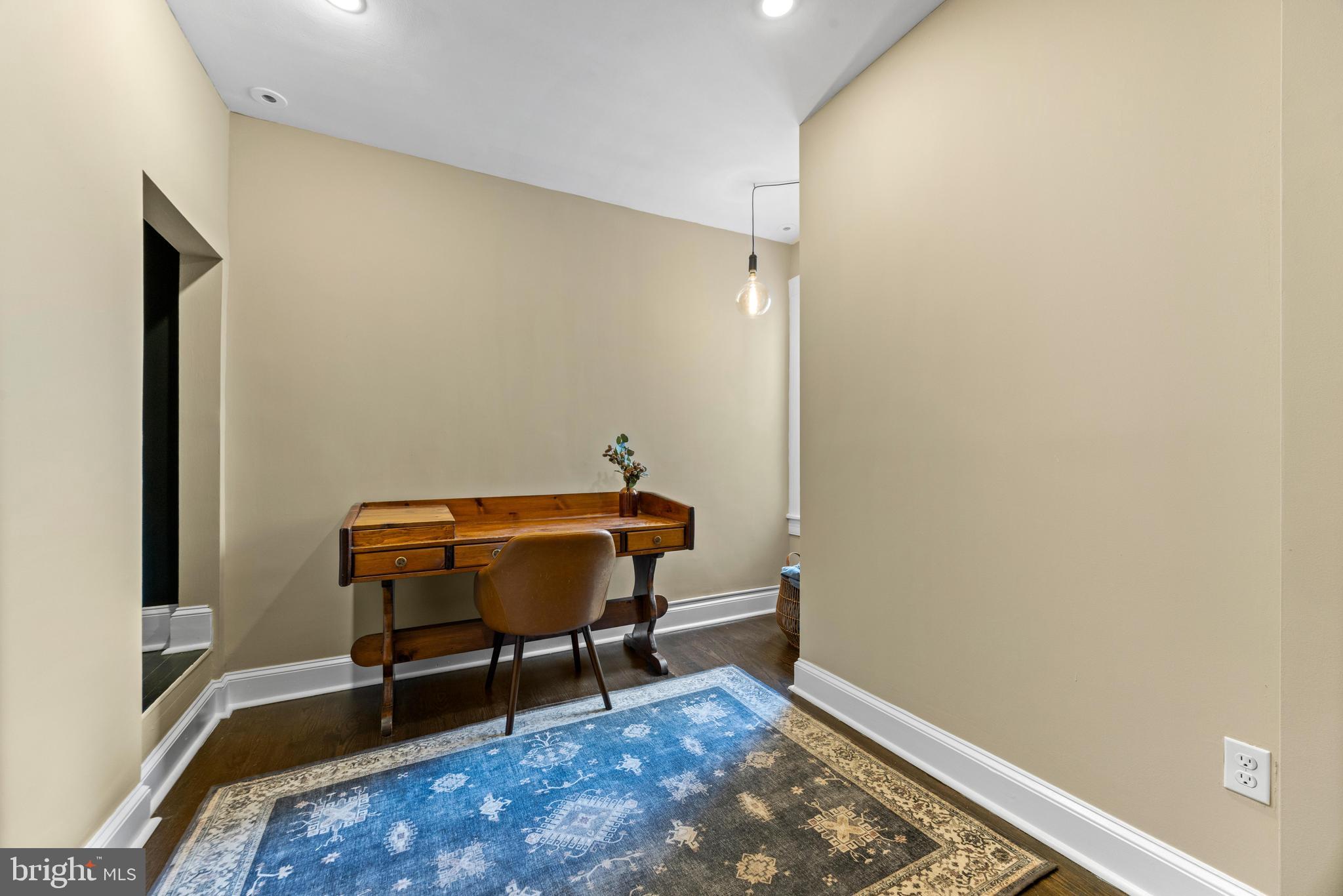 HAMPDEN HISTORIC DISTRICT - Residential