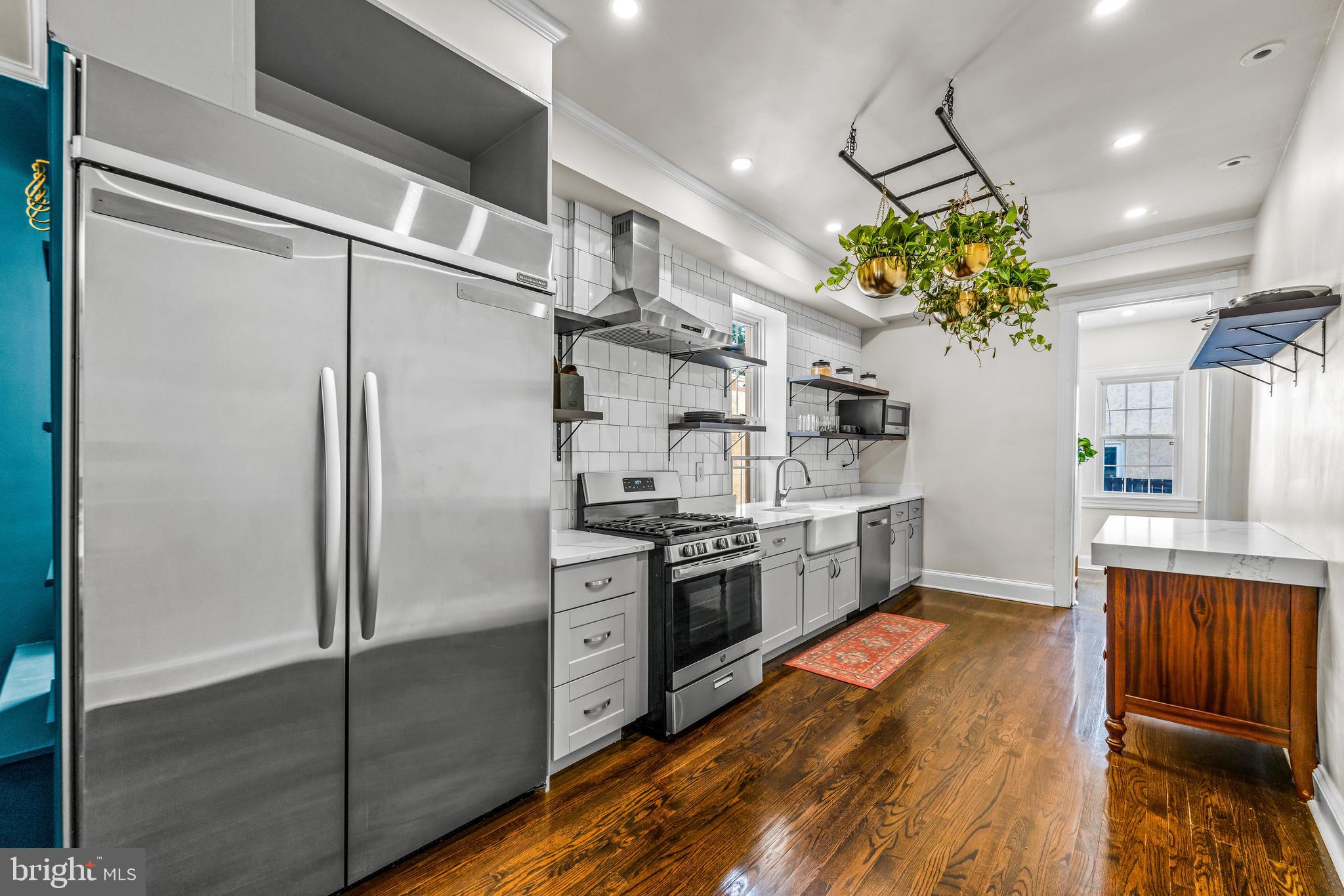 HAMPDEN HISTORIC DISTRICT - Residential