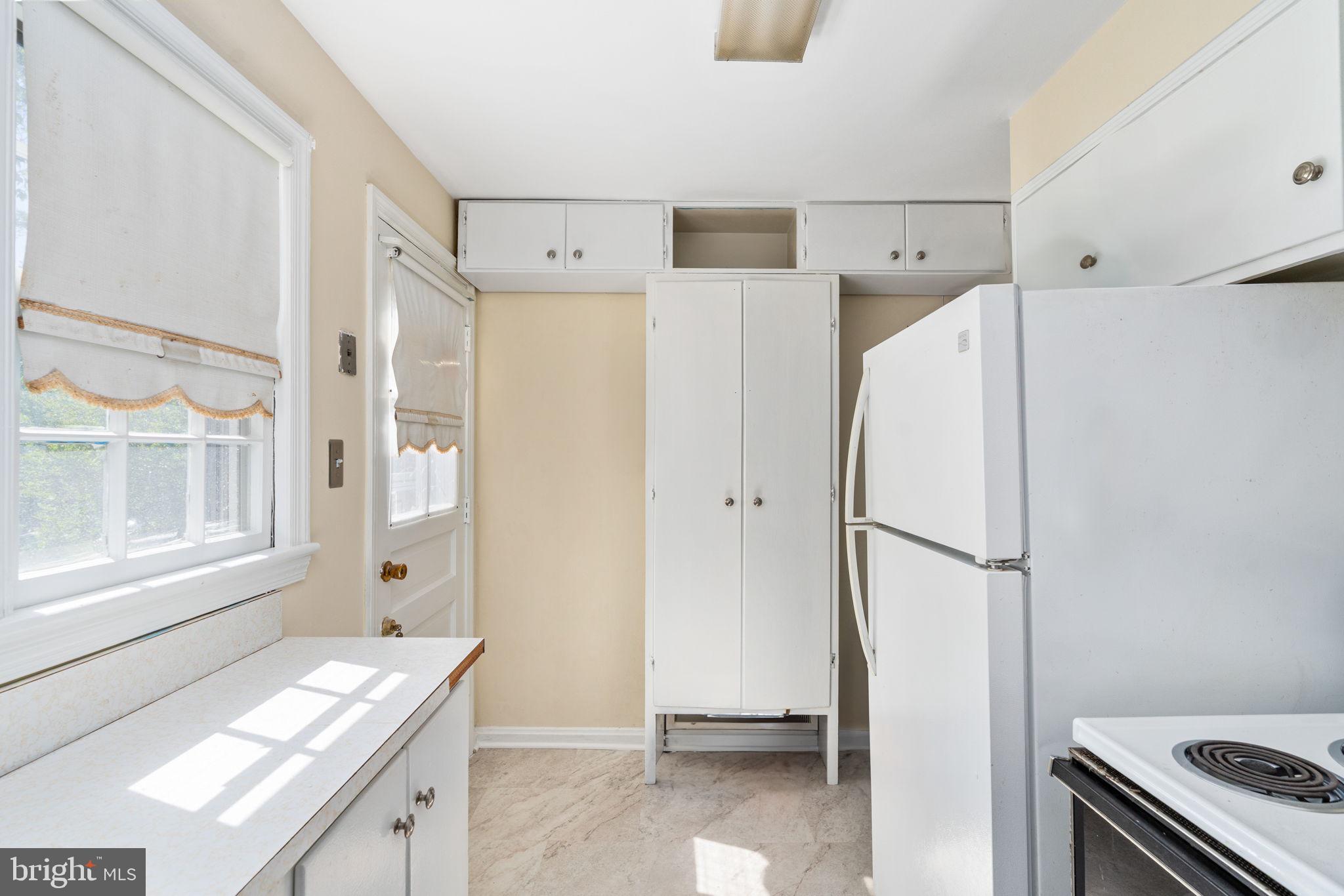 BARCROFT HILLS - Residential