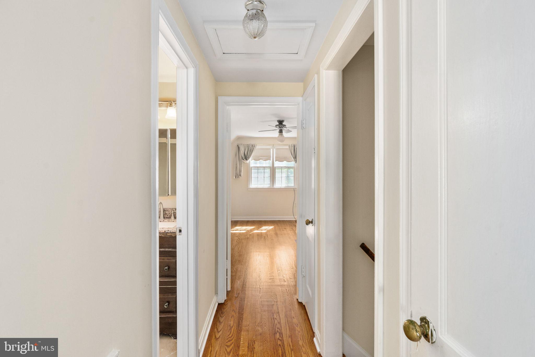 BARCROFT HILLS - Residential