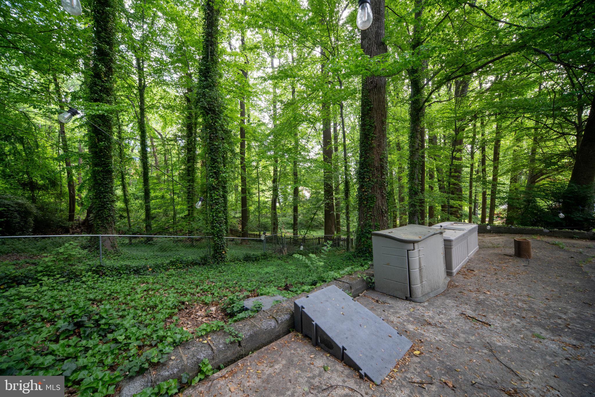 BARCROFT HILLS - Residential