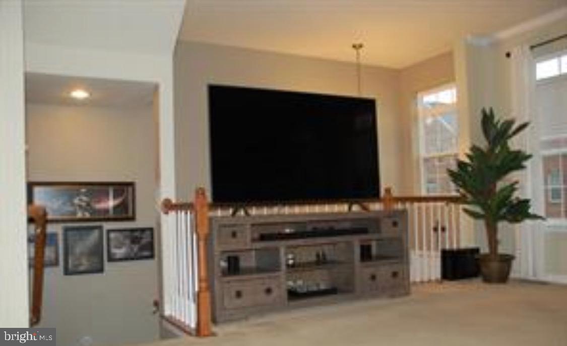 TANYARD SPRINGS - Residential Lease