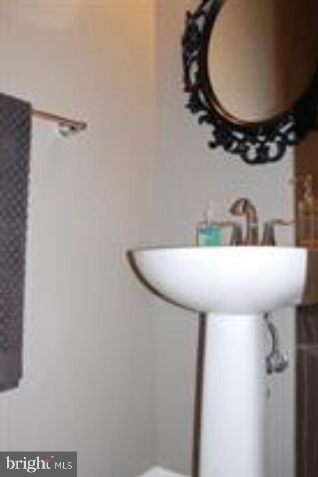 TANYARD SPRINGS - Residential Lease