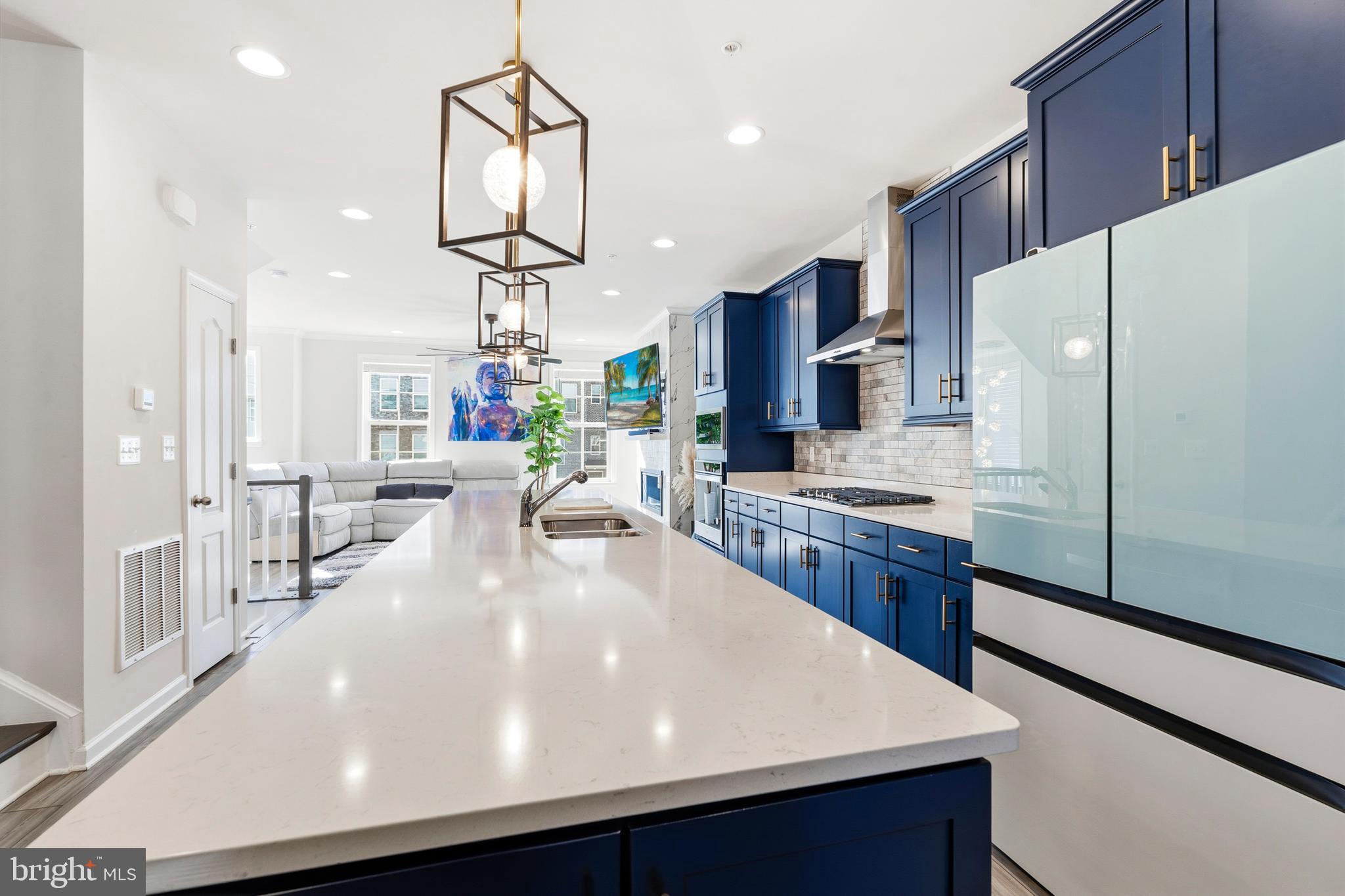 WESTRIDGE AT WESTPHALIA - Residential Lease