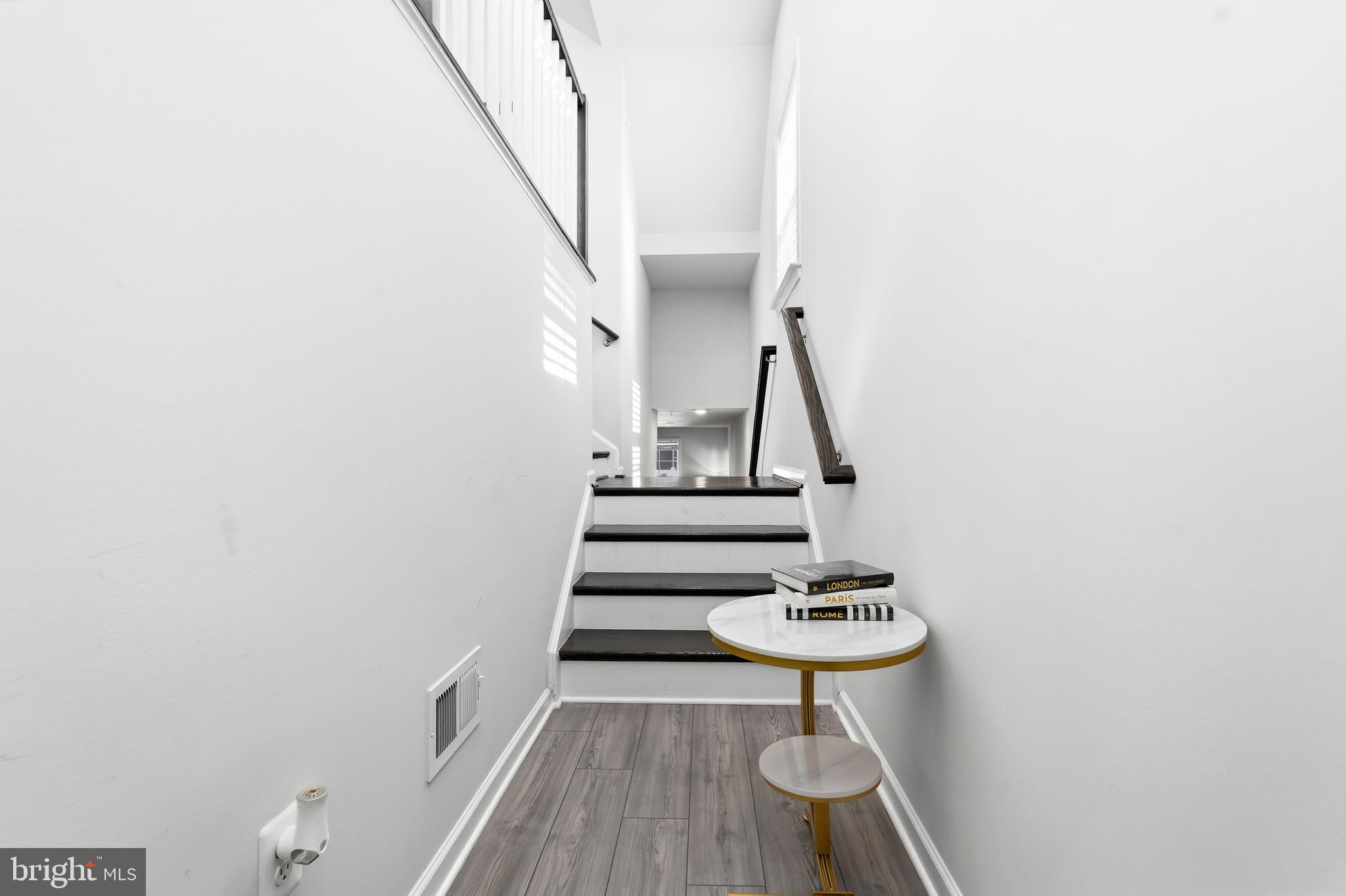 WESTRIDGE AT WESTPHALIA - Residential Lease