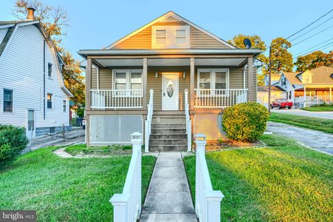 Photo of 2019 Northeast Avenue, HALETHORPE, MD 21227 (MLS # MDBC2142352)