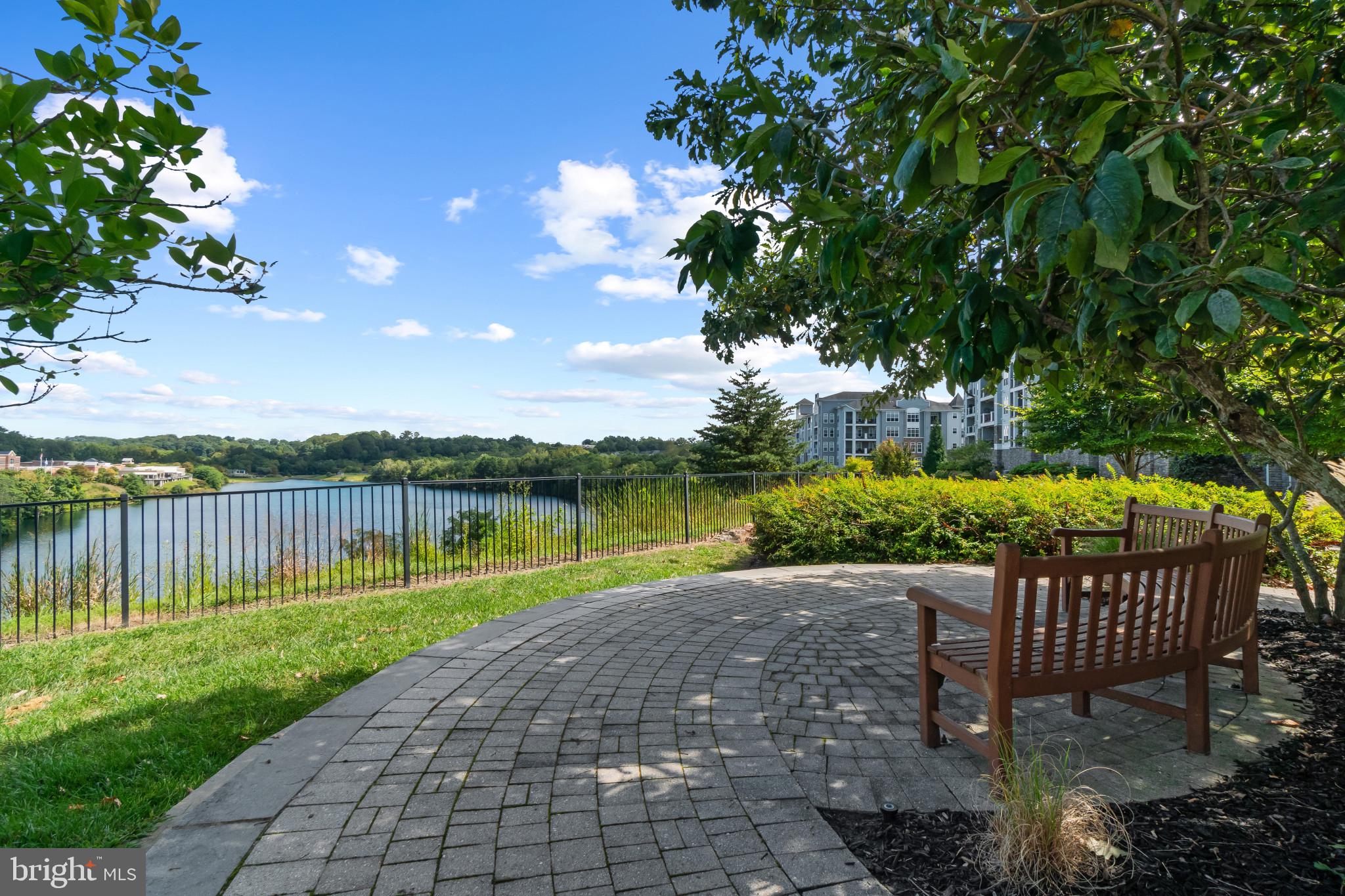 THE BLUFFS AT QUARRY LAKE - Residential