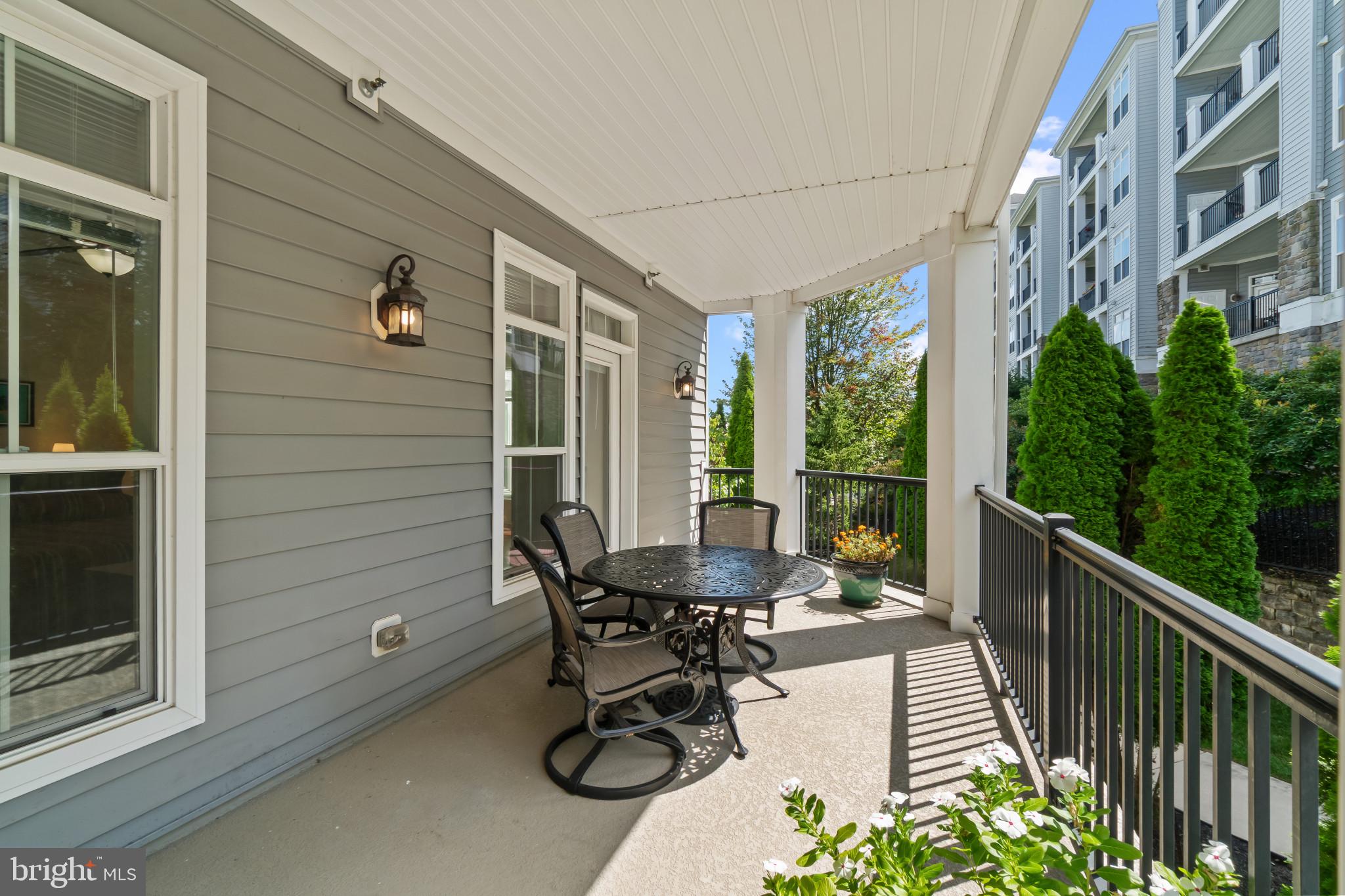 THE BLUFFS AT QUARRY LAKE - Residential