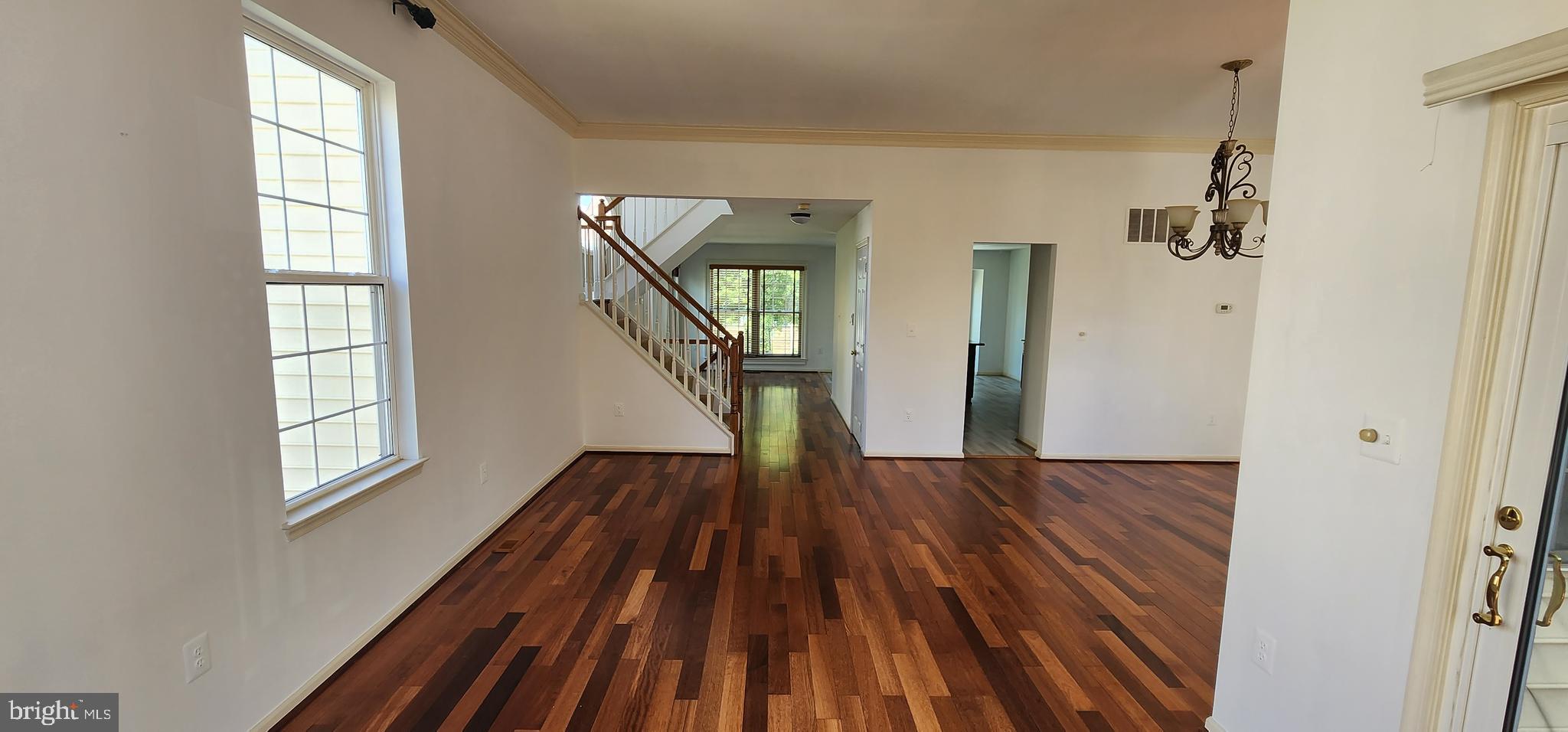 POTOMAC LAKES - Residential Lease