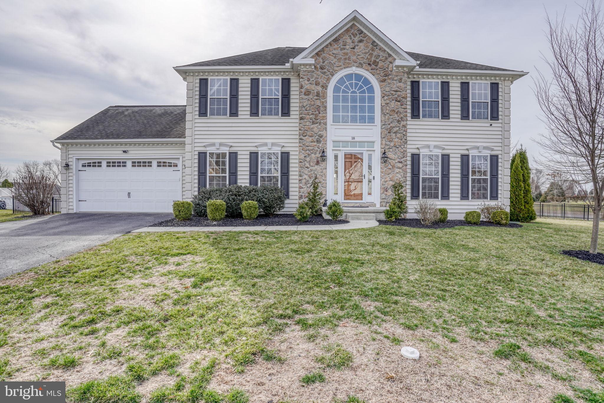 ESTATES AT ST ANNE - Residential