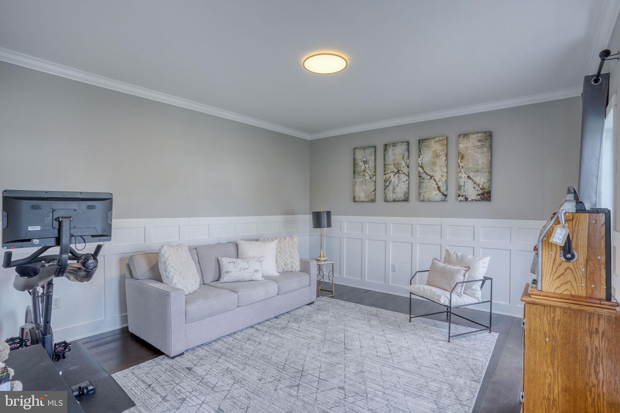 ESTATES AT ST ANNE - Residential