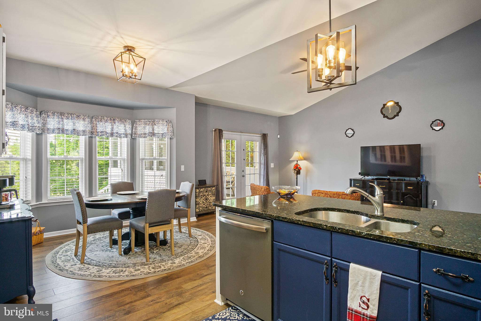 FIELDSTONE - Residential