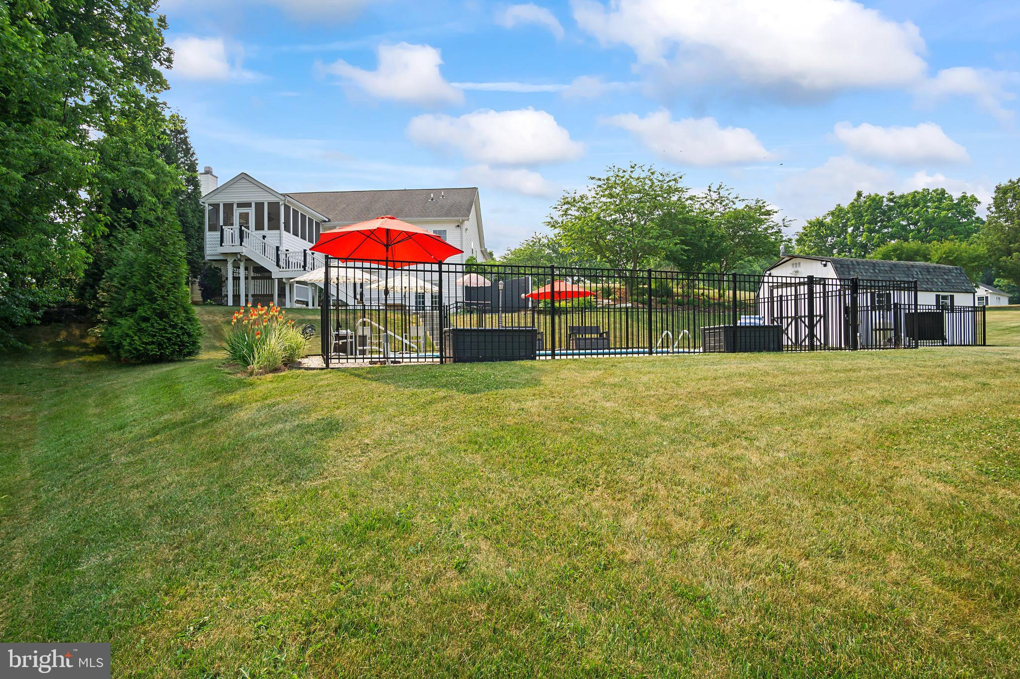 FIELDSTONE - Residential