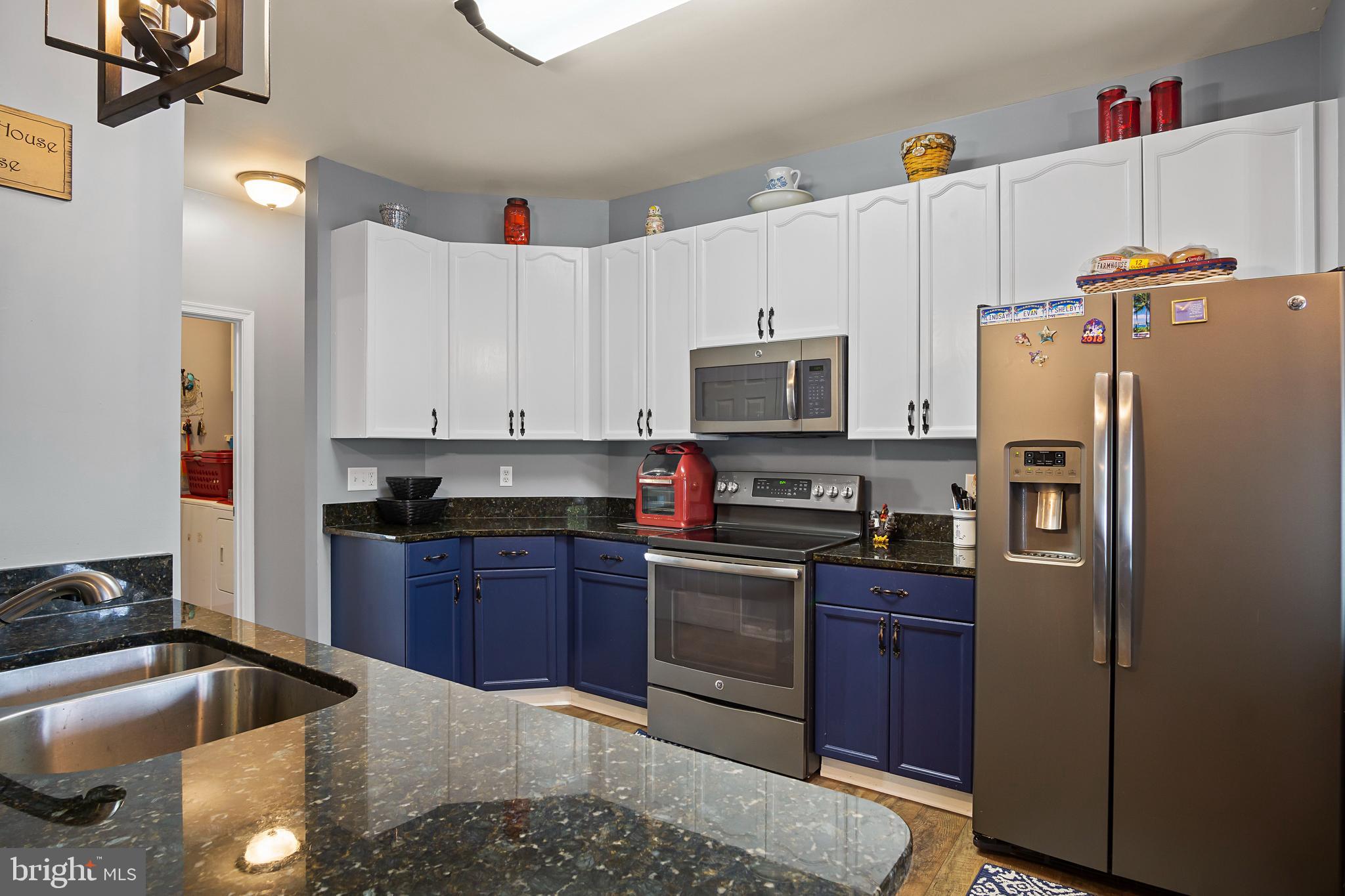 FIELDSTONE - Residential