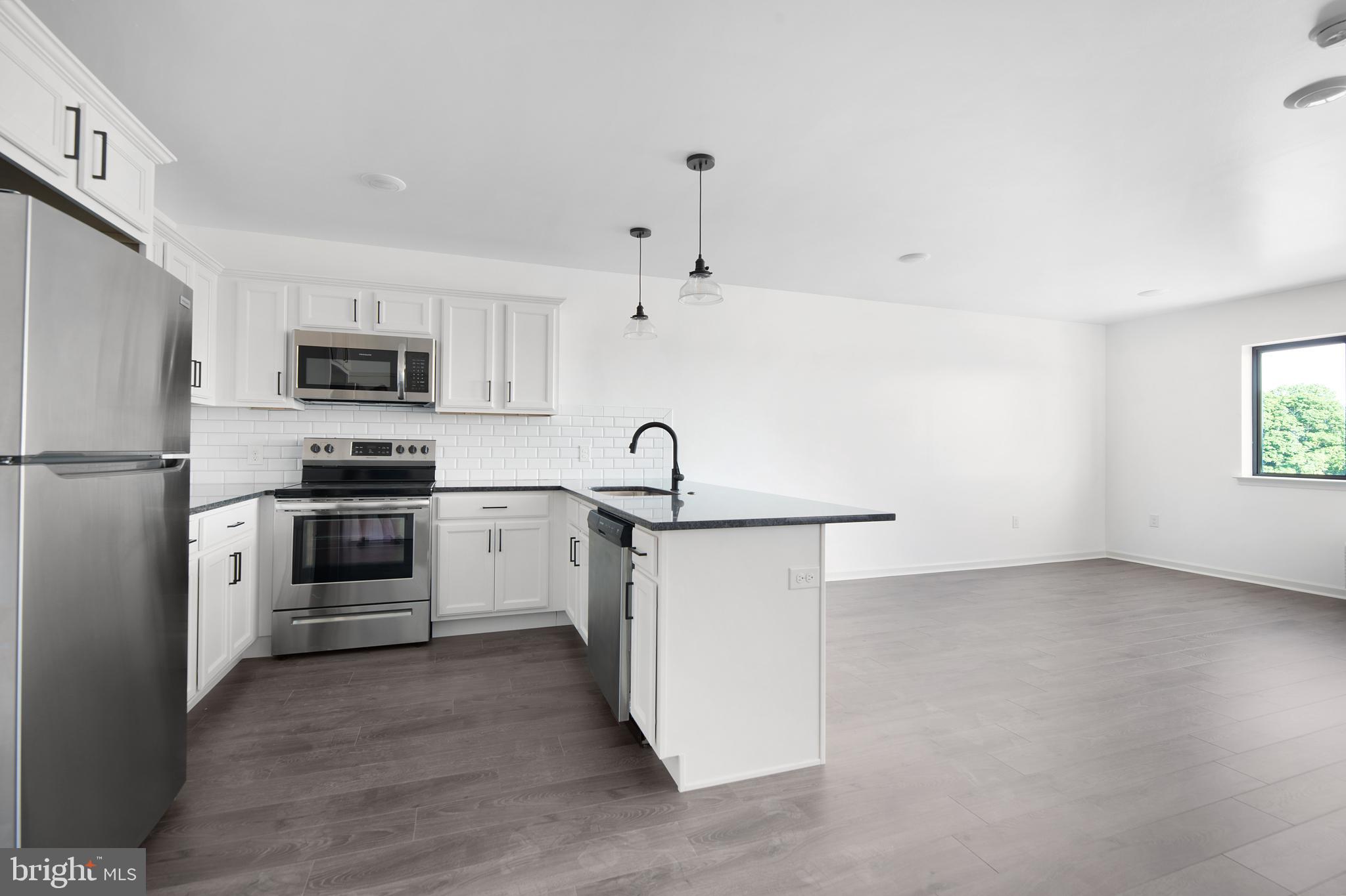 6618 RIDGE AVENUE 209