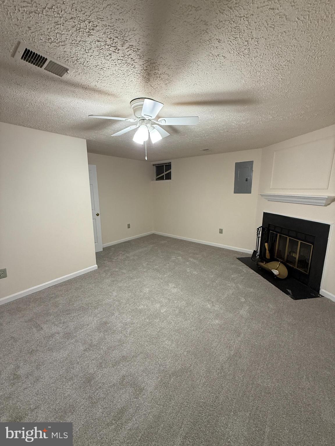 MONTCLAIR ST3 - Residential Lease